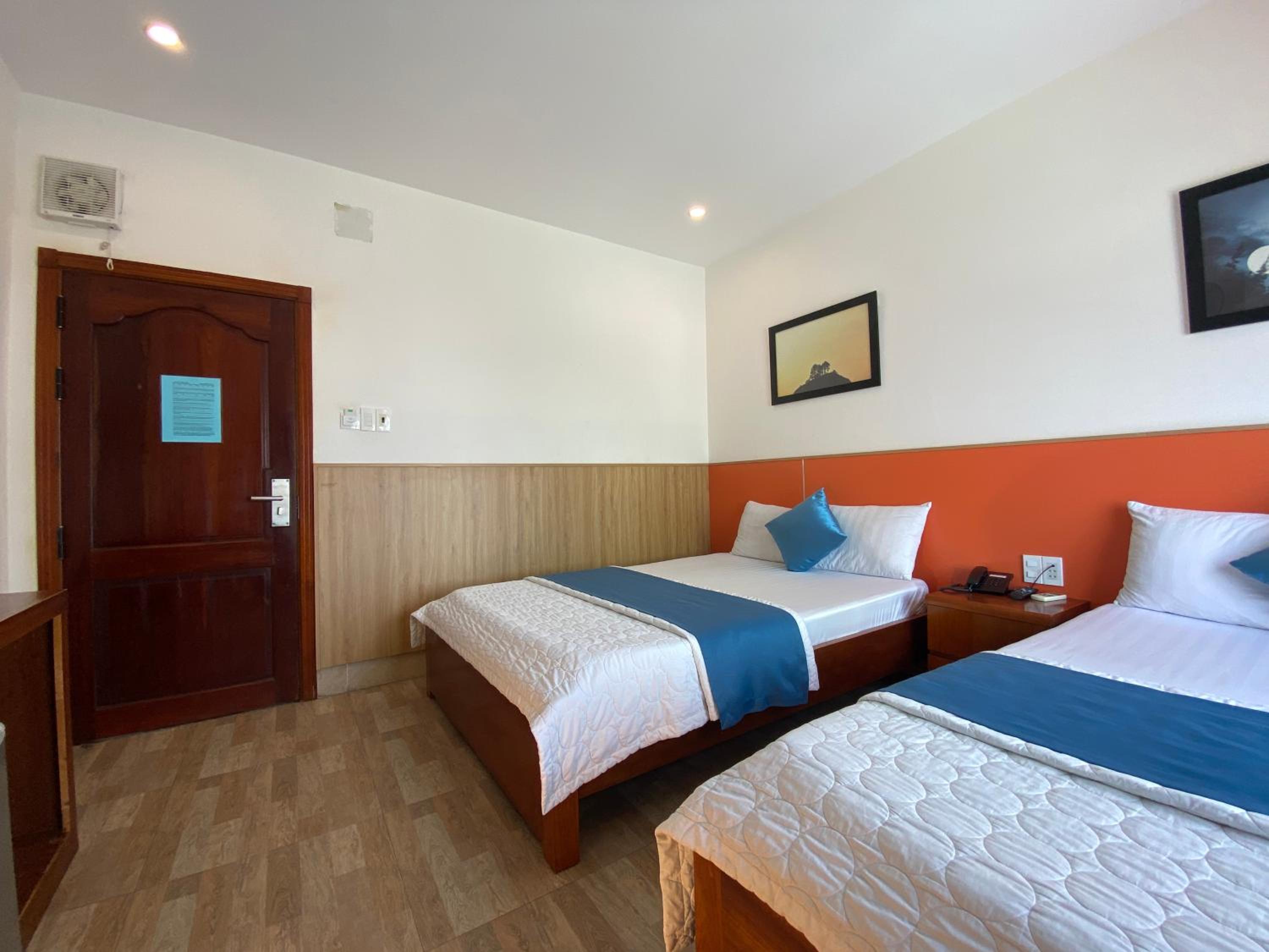 Quadruple Room with Sea View