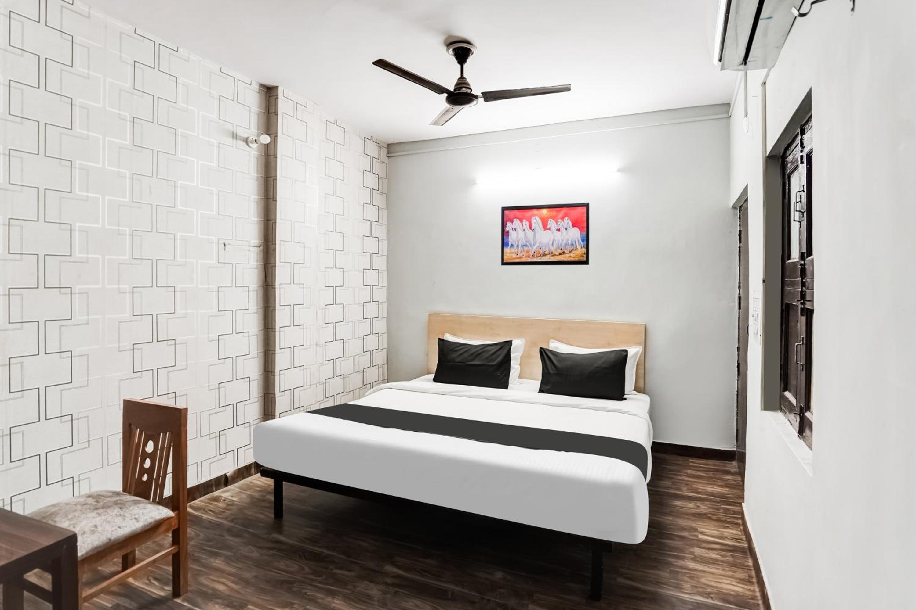 Classic Triple Room