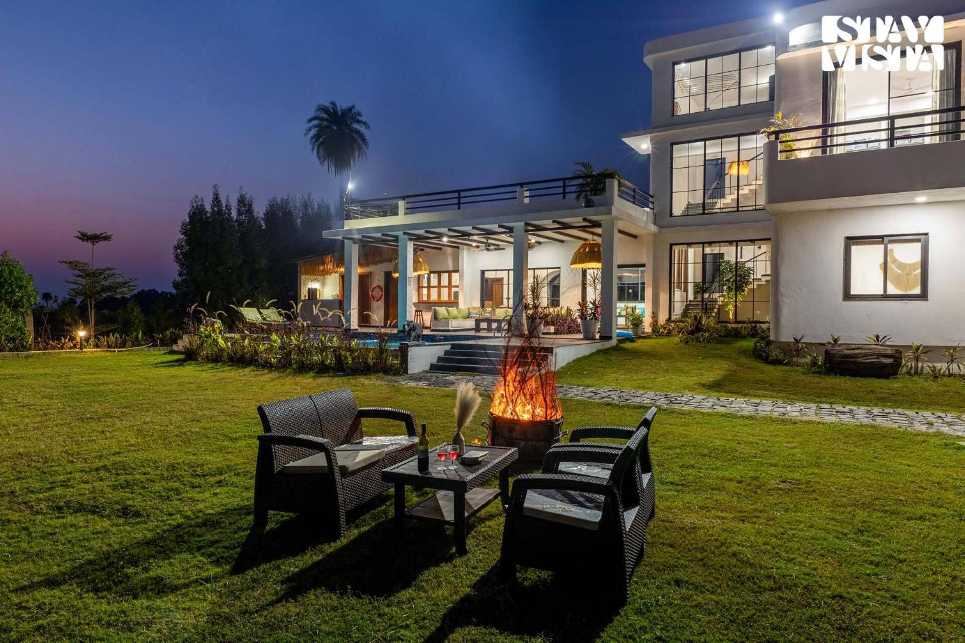Villa photo 3