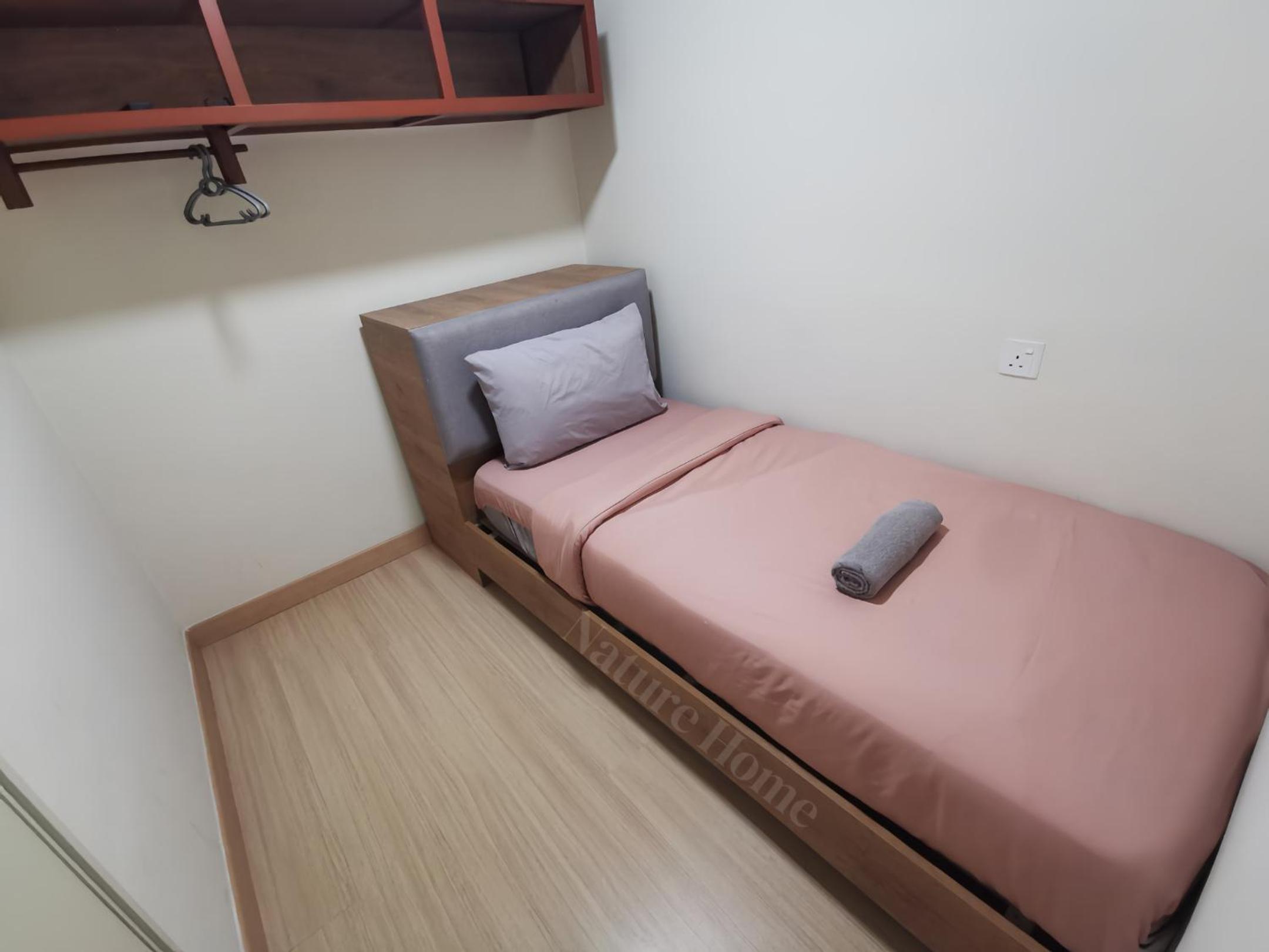 Apartment with Sea View - Photo 5