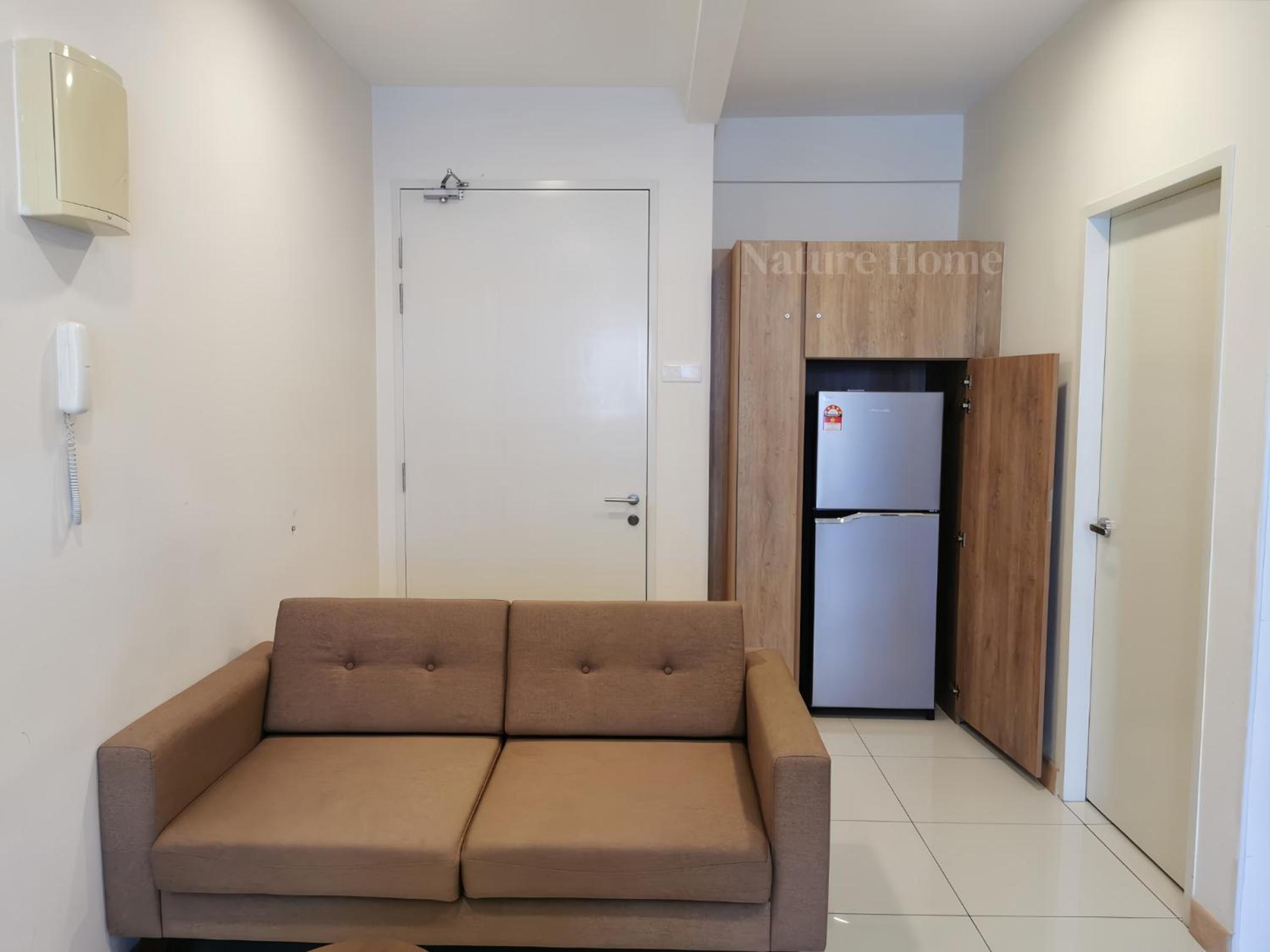 Apartment with Sea View - Photo 4