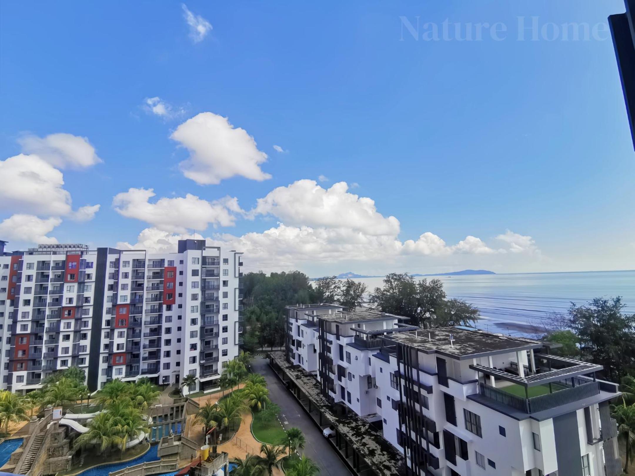 Apartment with Sea View - Photo 9