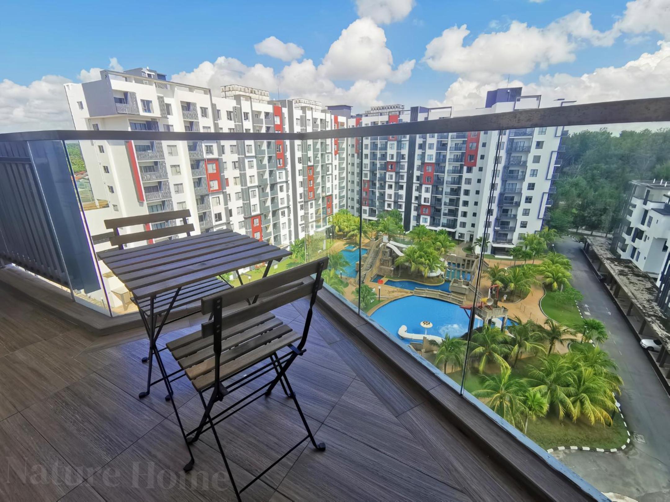 Apartment with Sea View - Photo 8