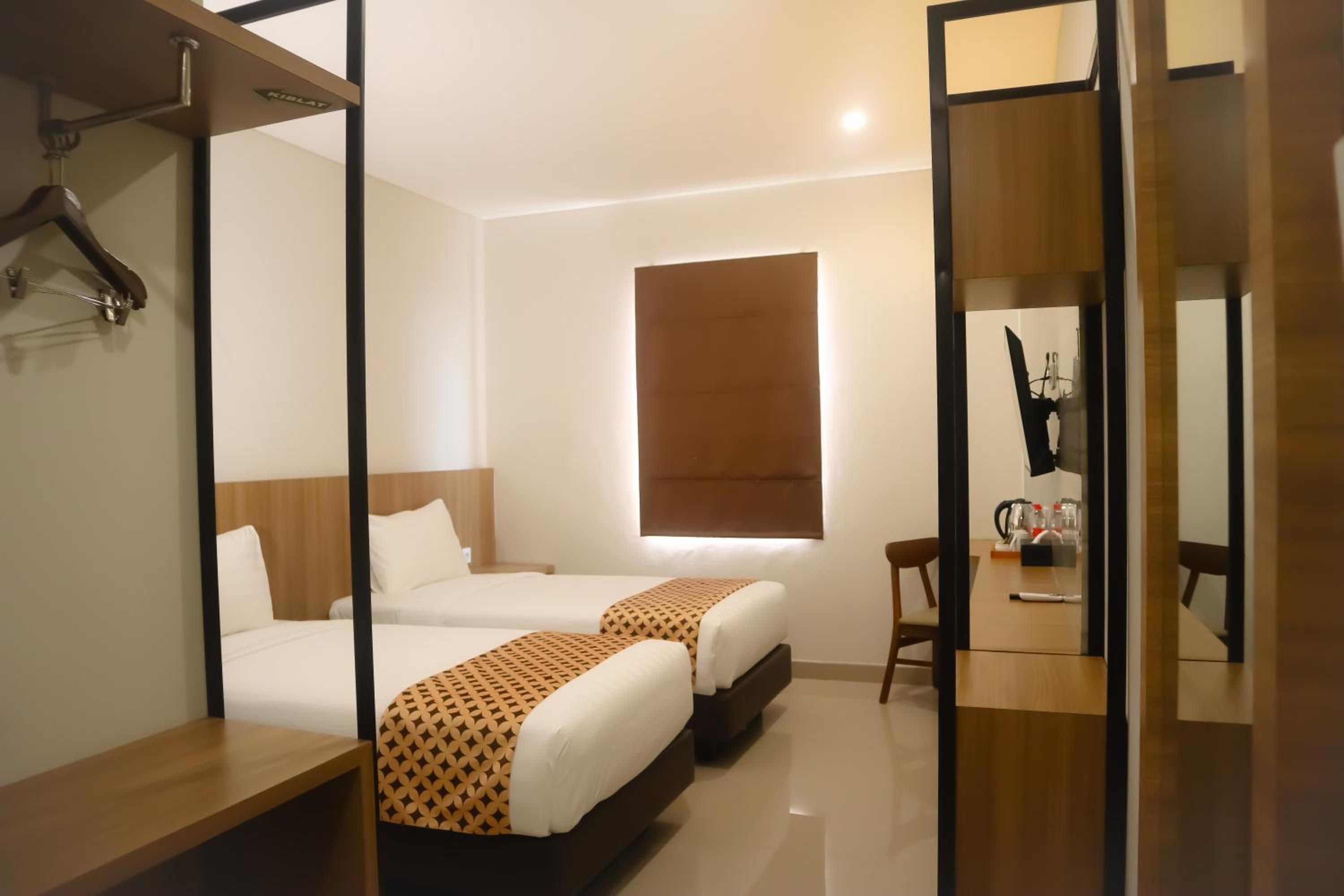 Grand Deluxe Twin Room
