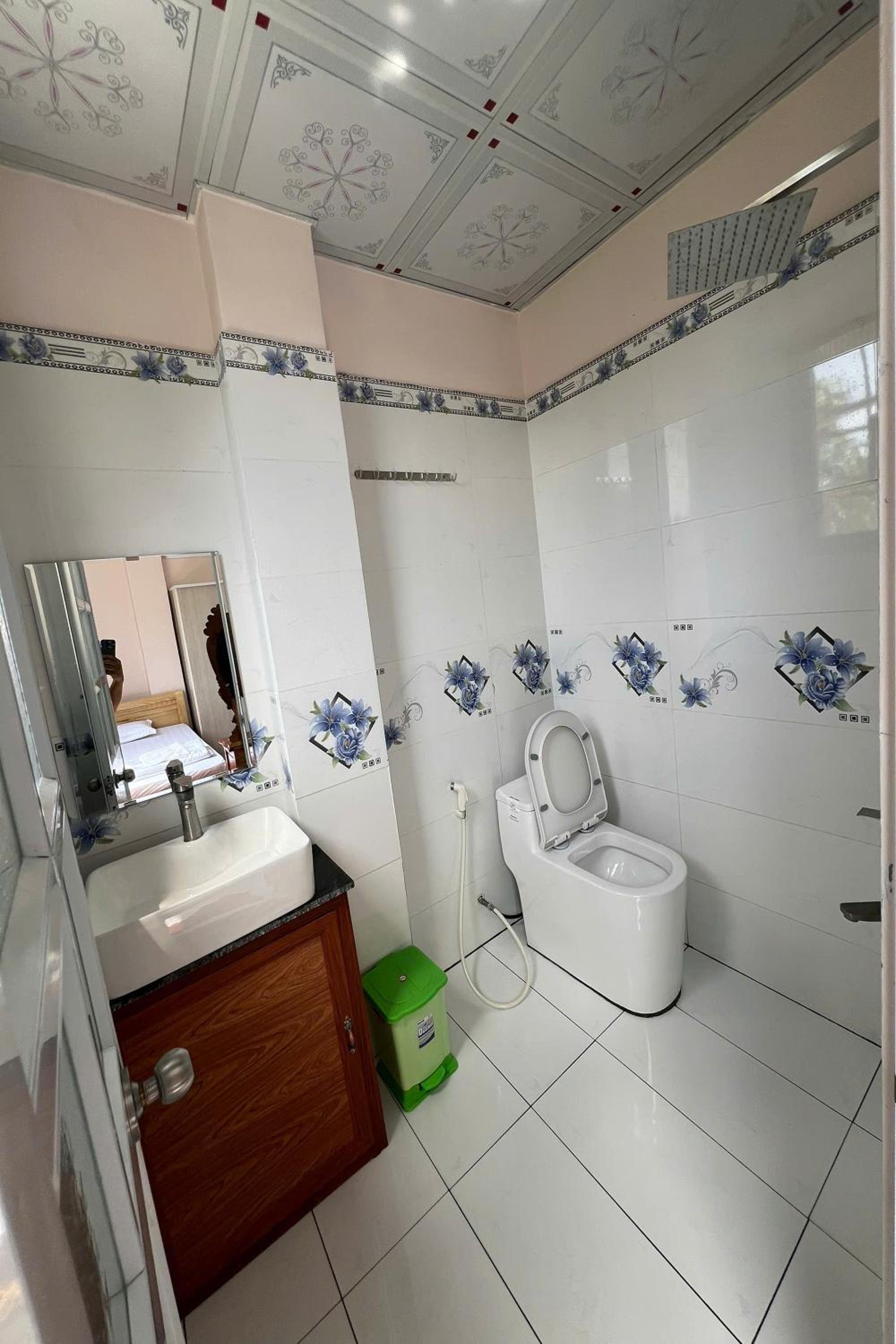 Double Room - Photo 5