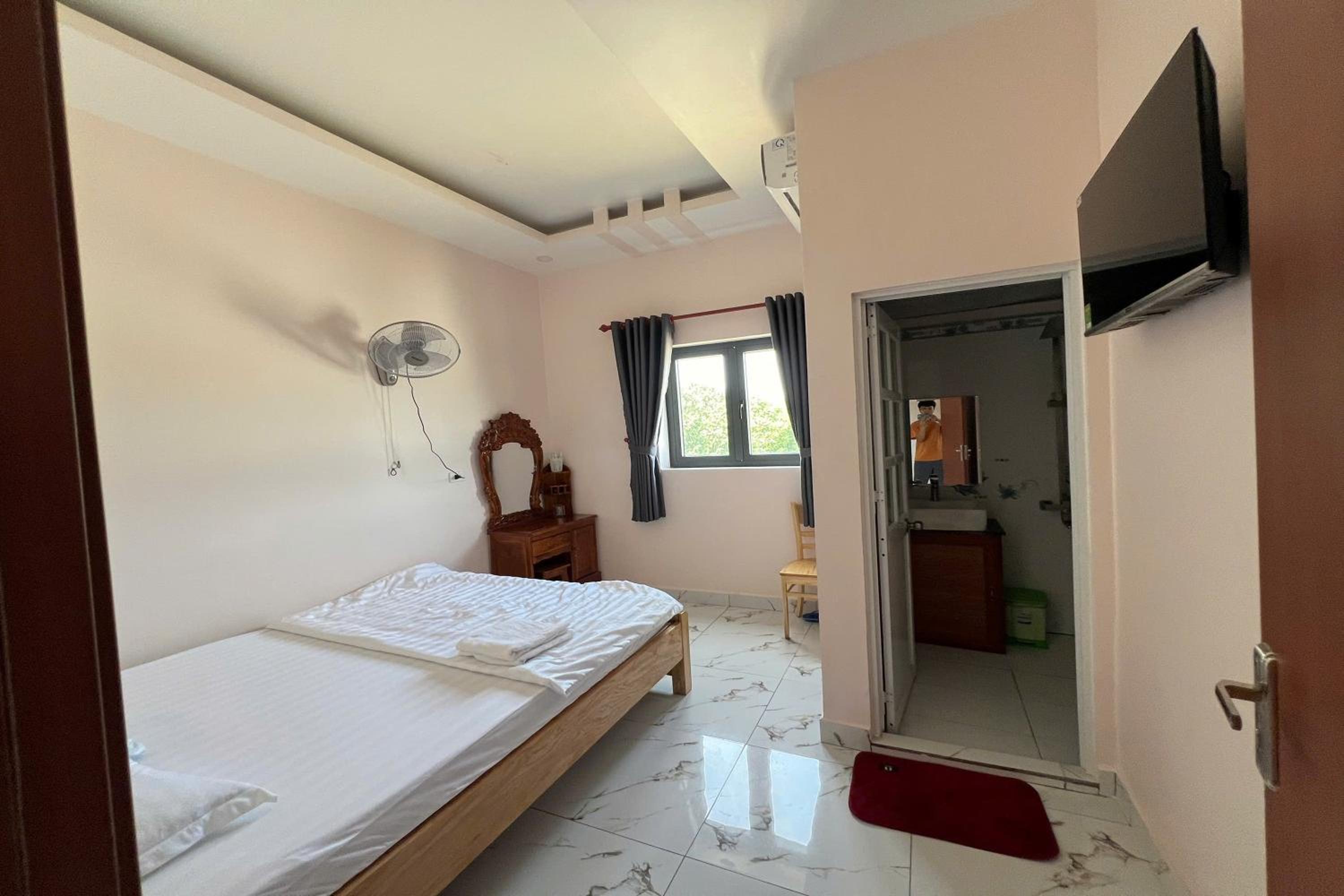 Double Room - Photo 2