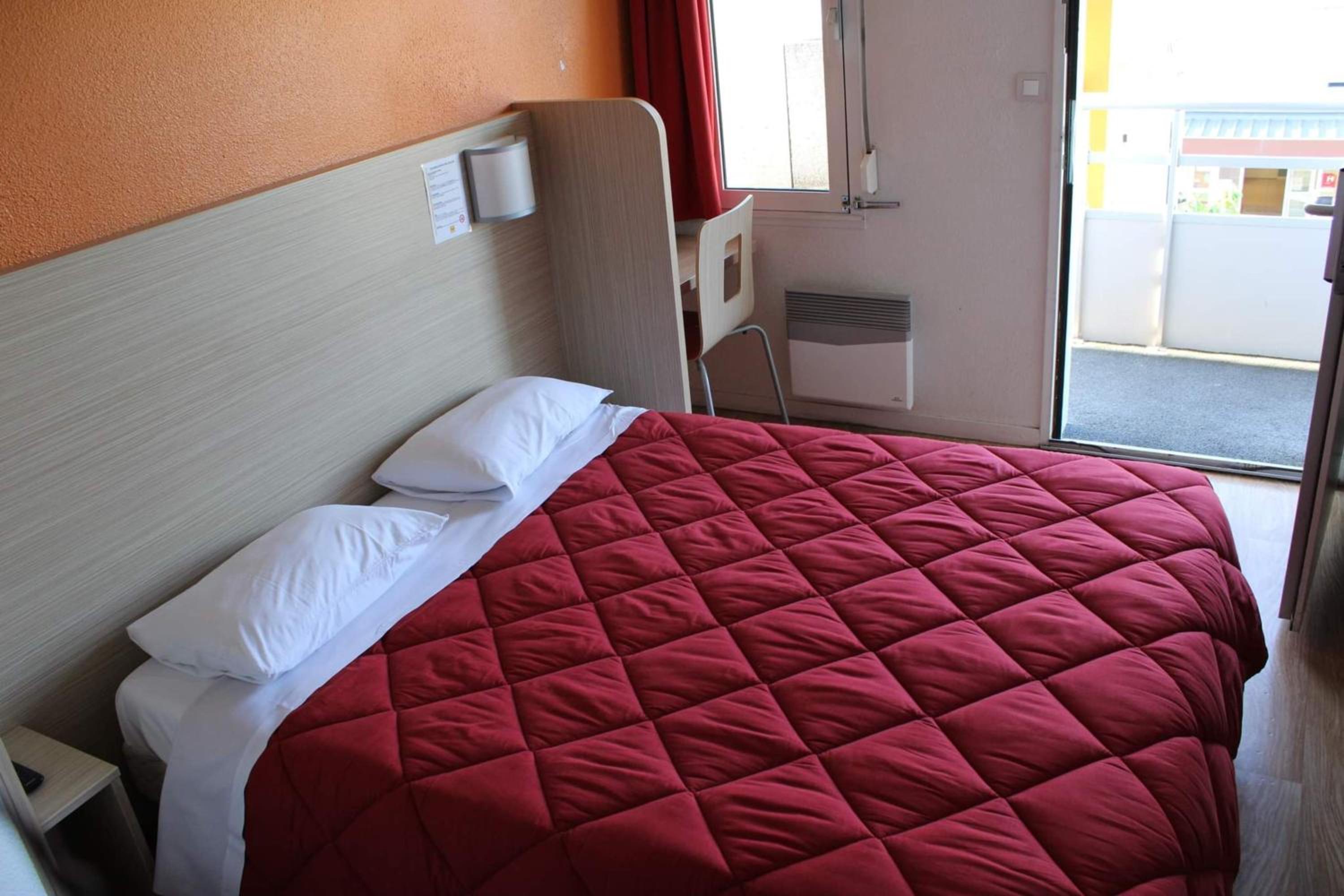 Double Room - Photo 6