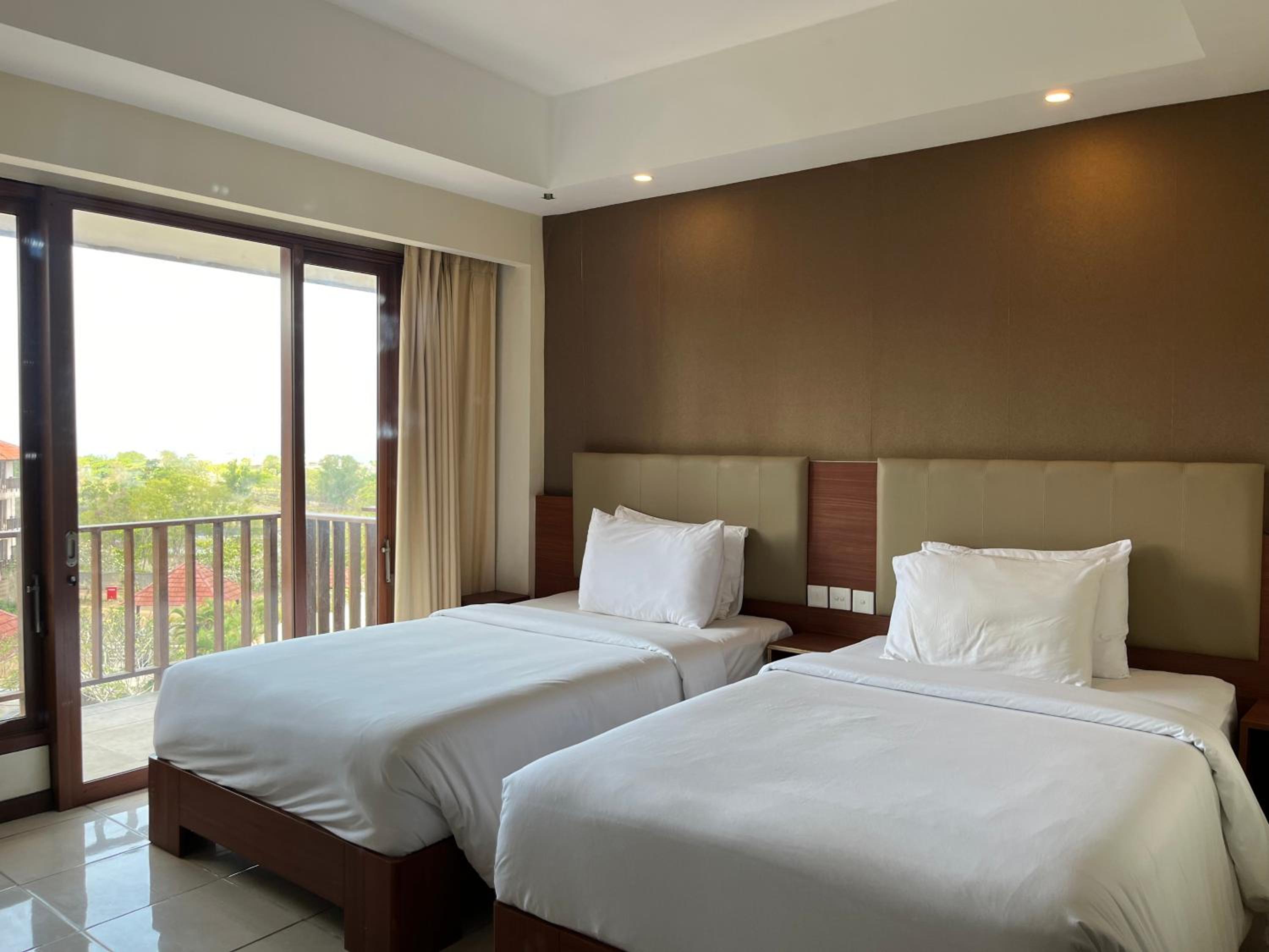 Superior Twin Room photo 3