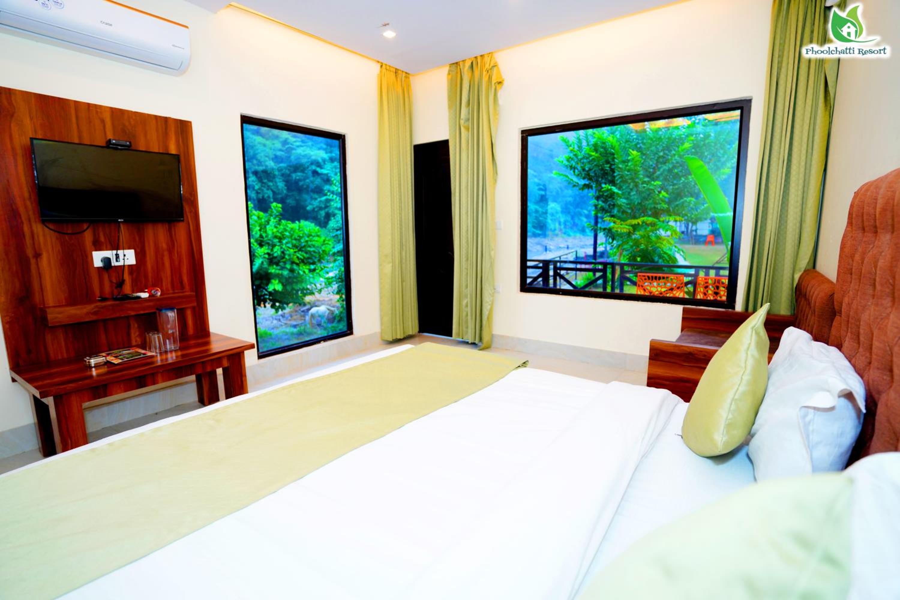 Triple Room with Mountain View