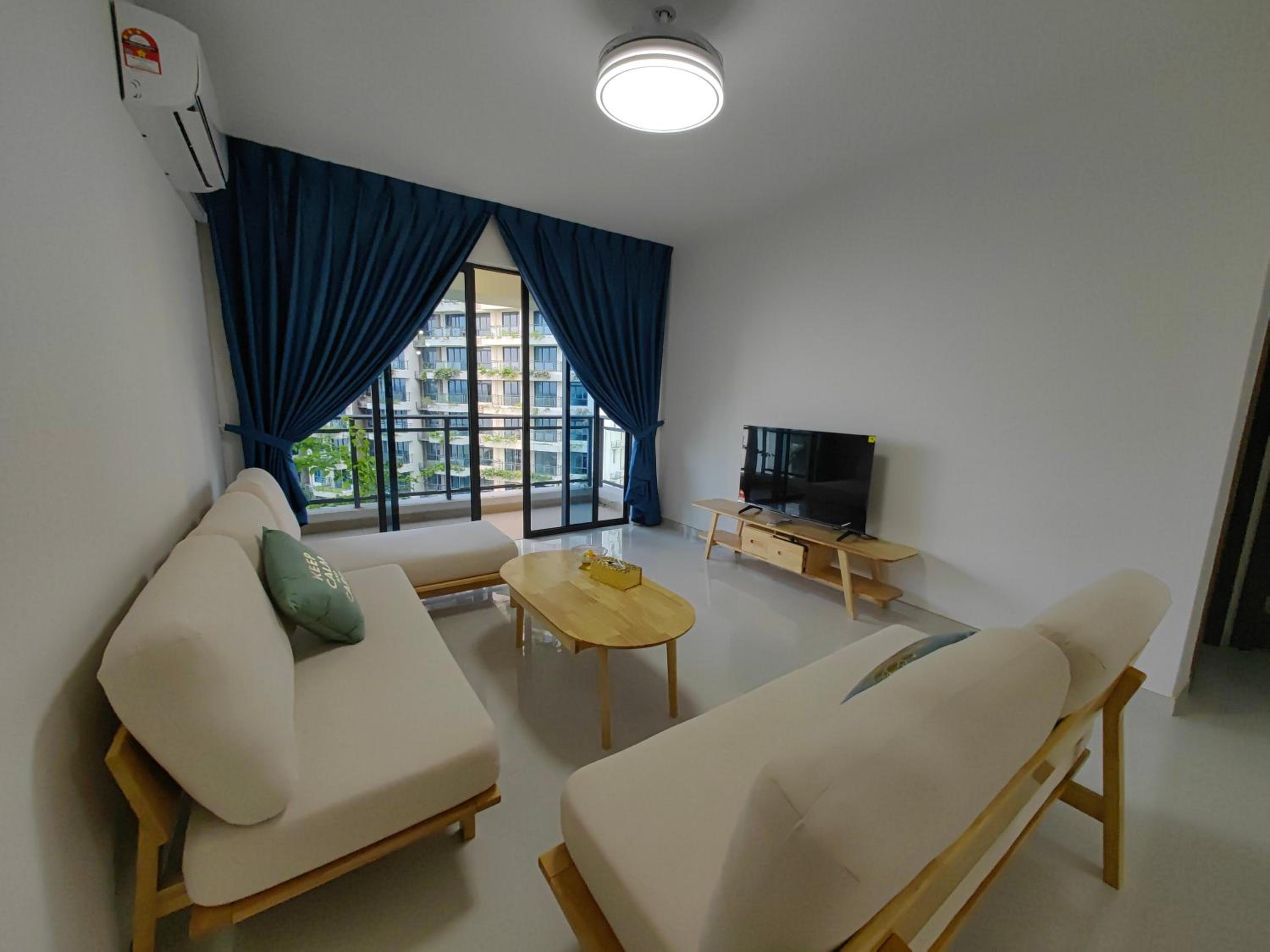 Three-Bedroom Apartment photo 1