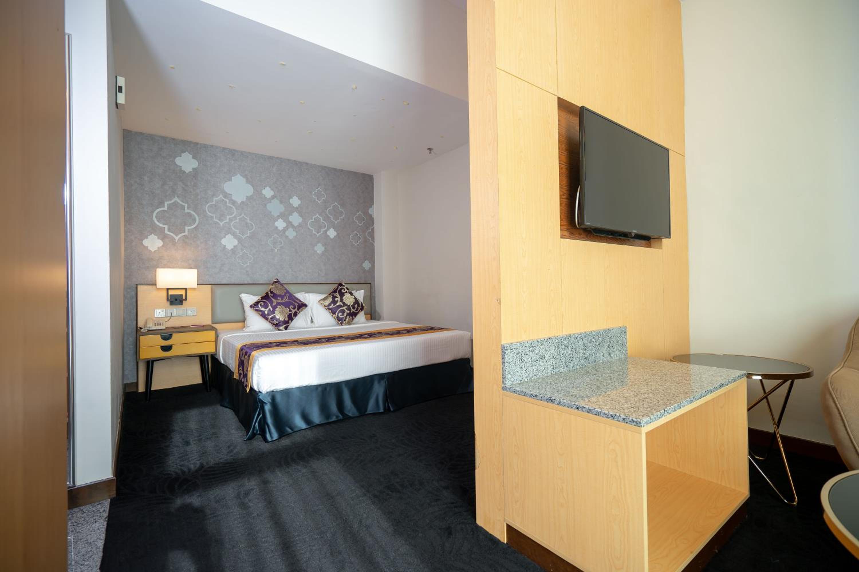 Junior Suite - Photo 11