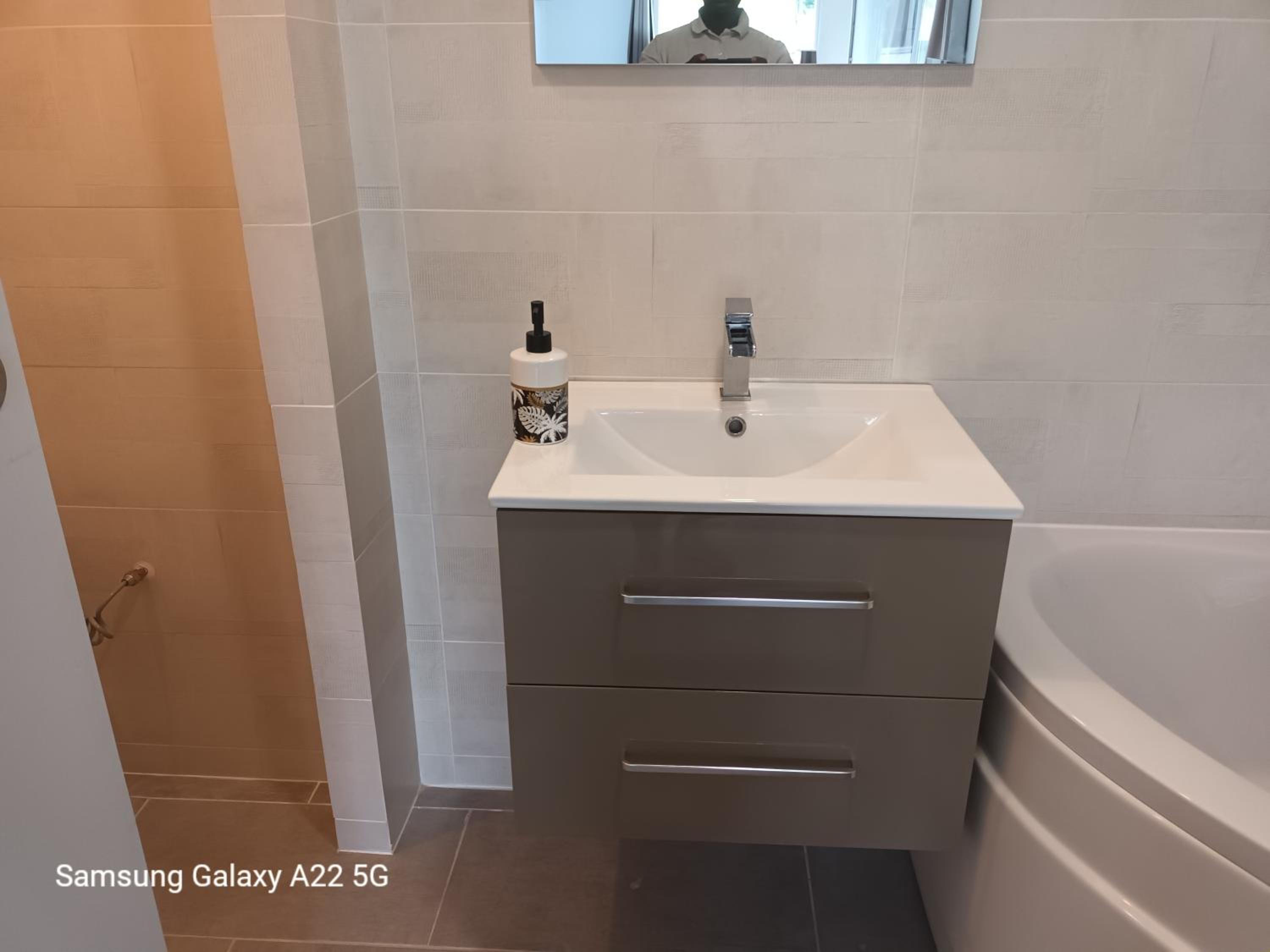 Studio with Spa Bath photo 2
