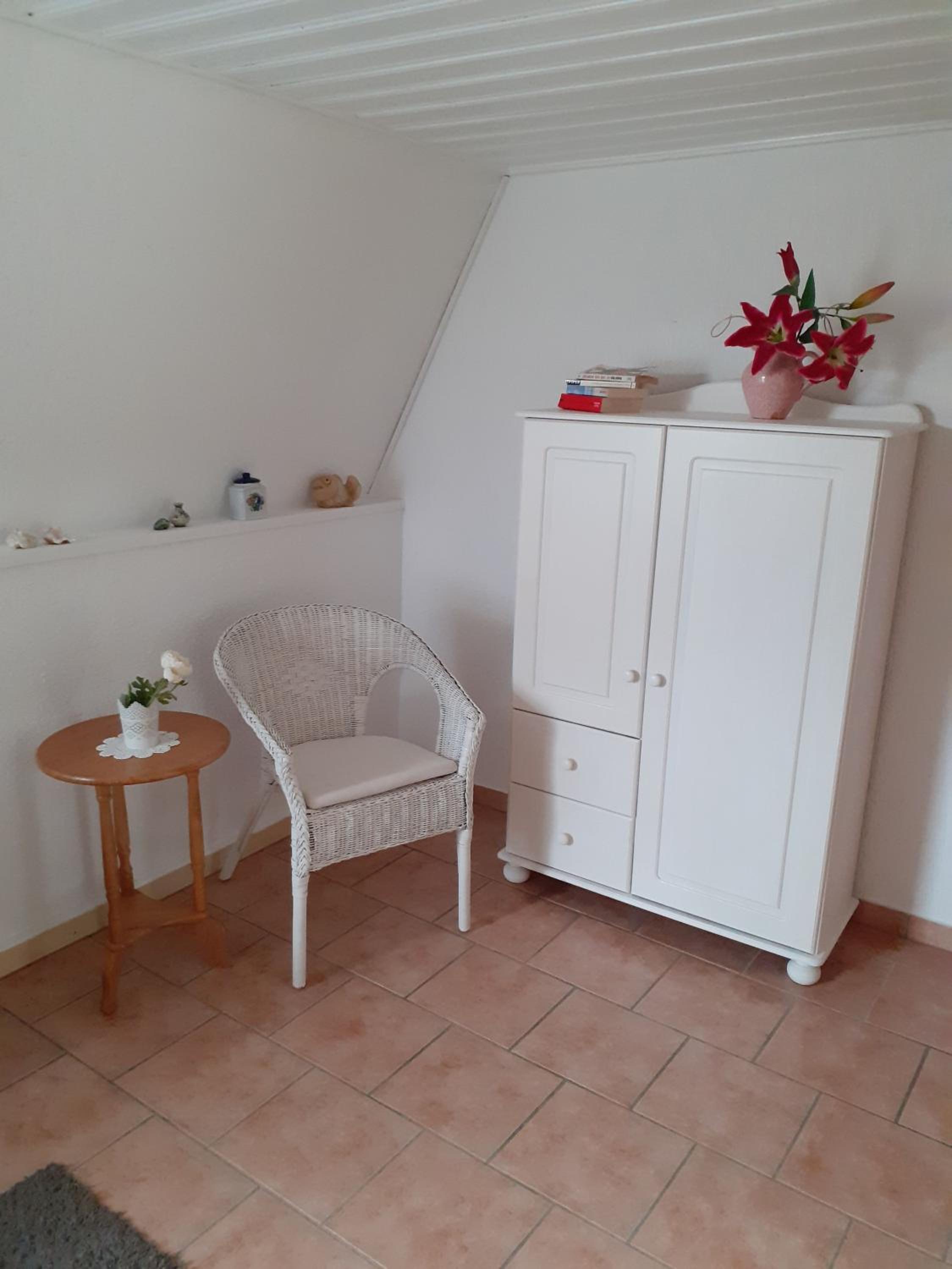 Two-Bedroom House photo 2