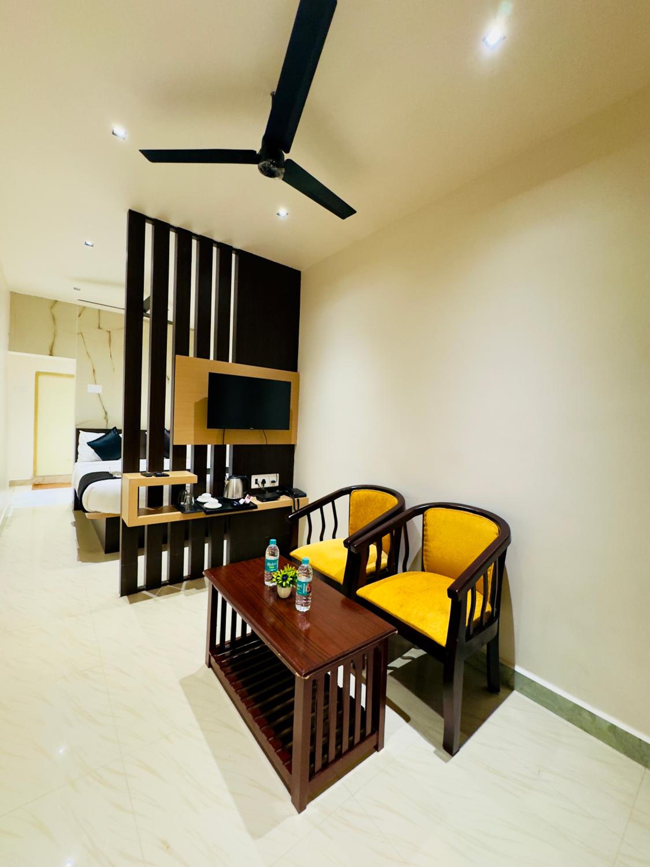 Junior Suite with Balcony
