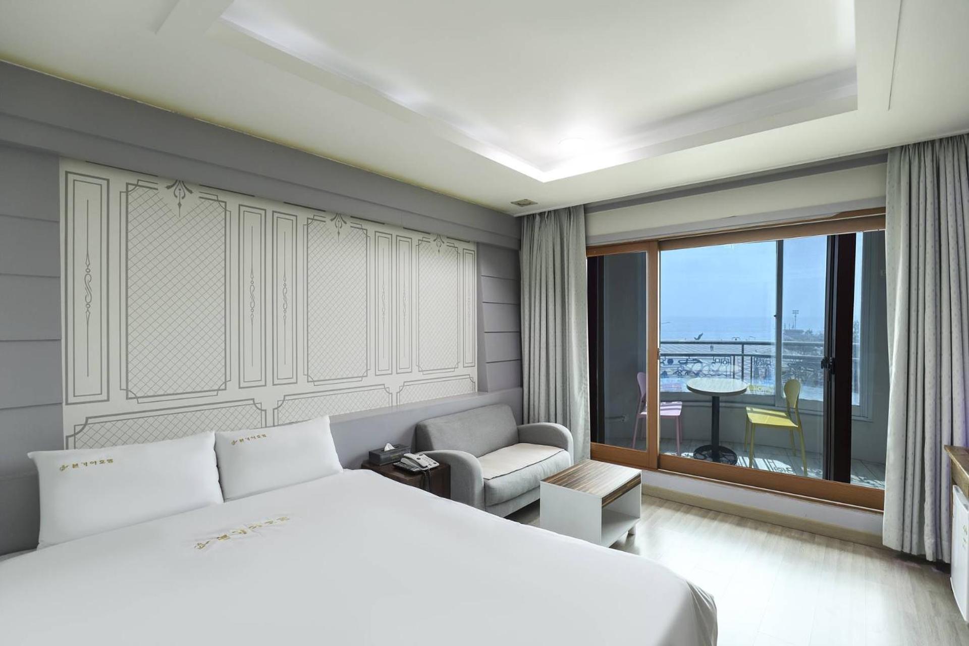 Ocean View Standard