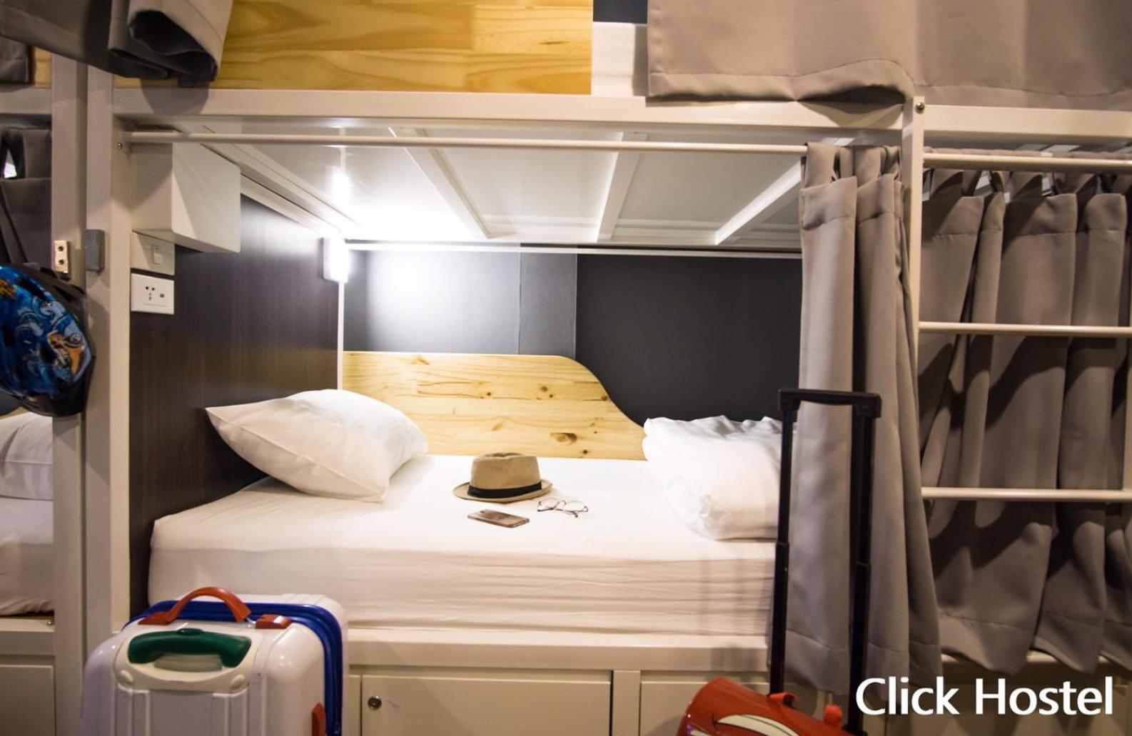 Bed in 10-Bed Mixed Dormitory Room photo 1