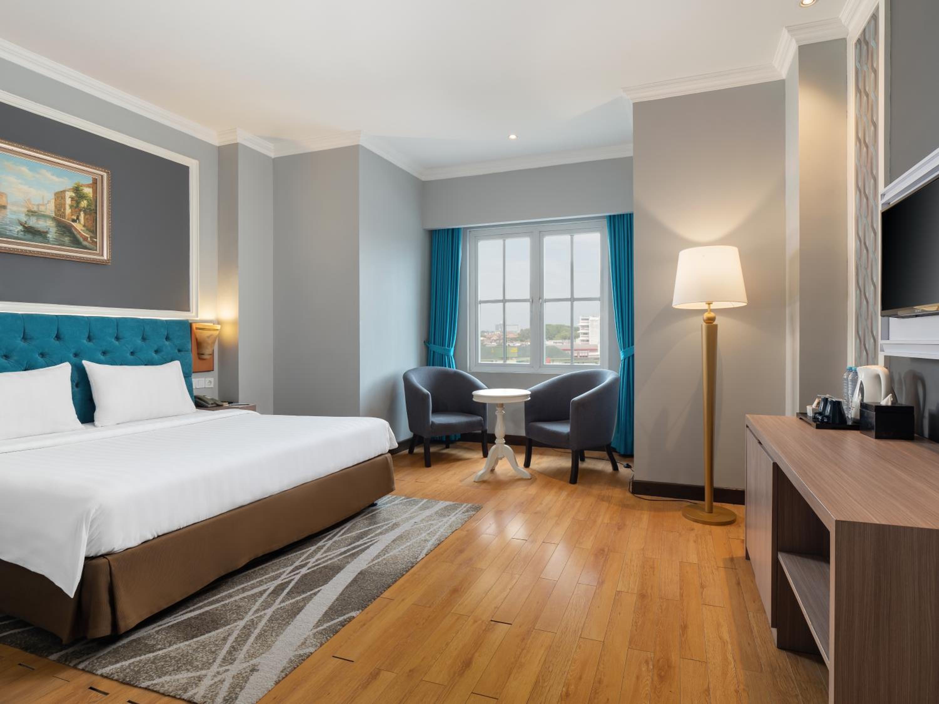 Double or Twin Room with View photo 2
