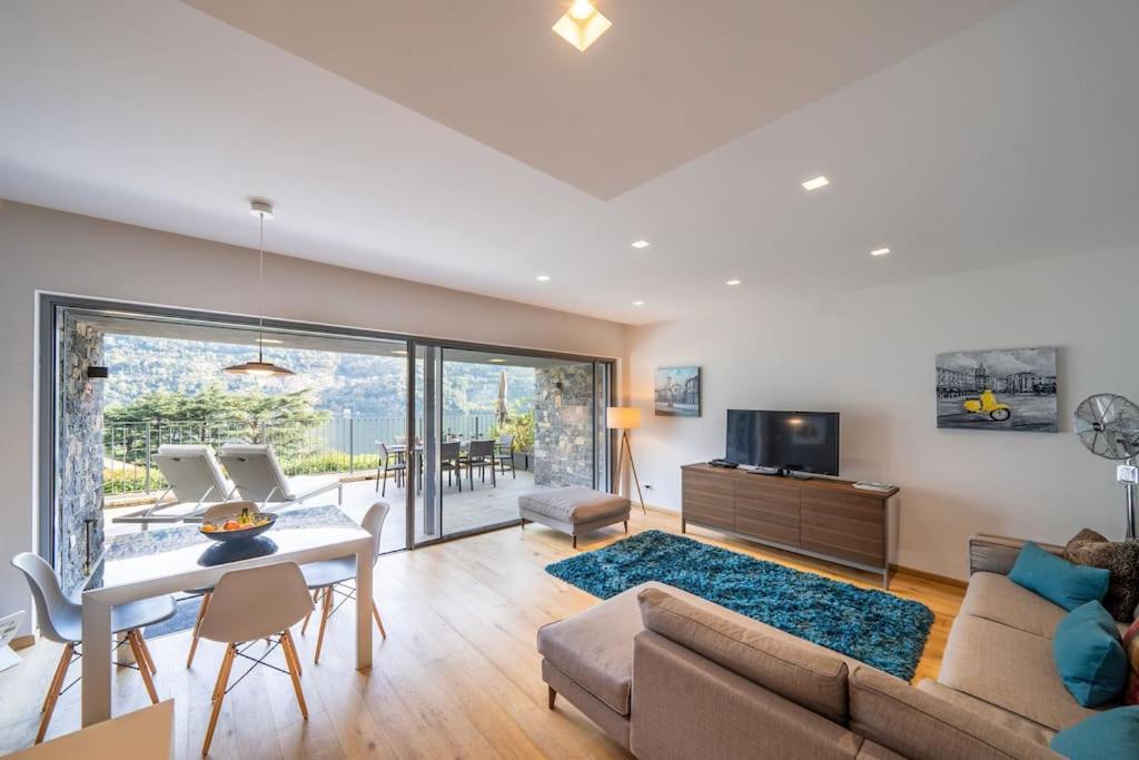 Three-Bedroom Deluxe Apartment photo 1
