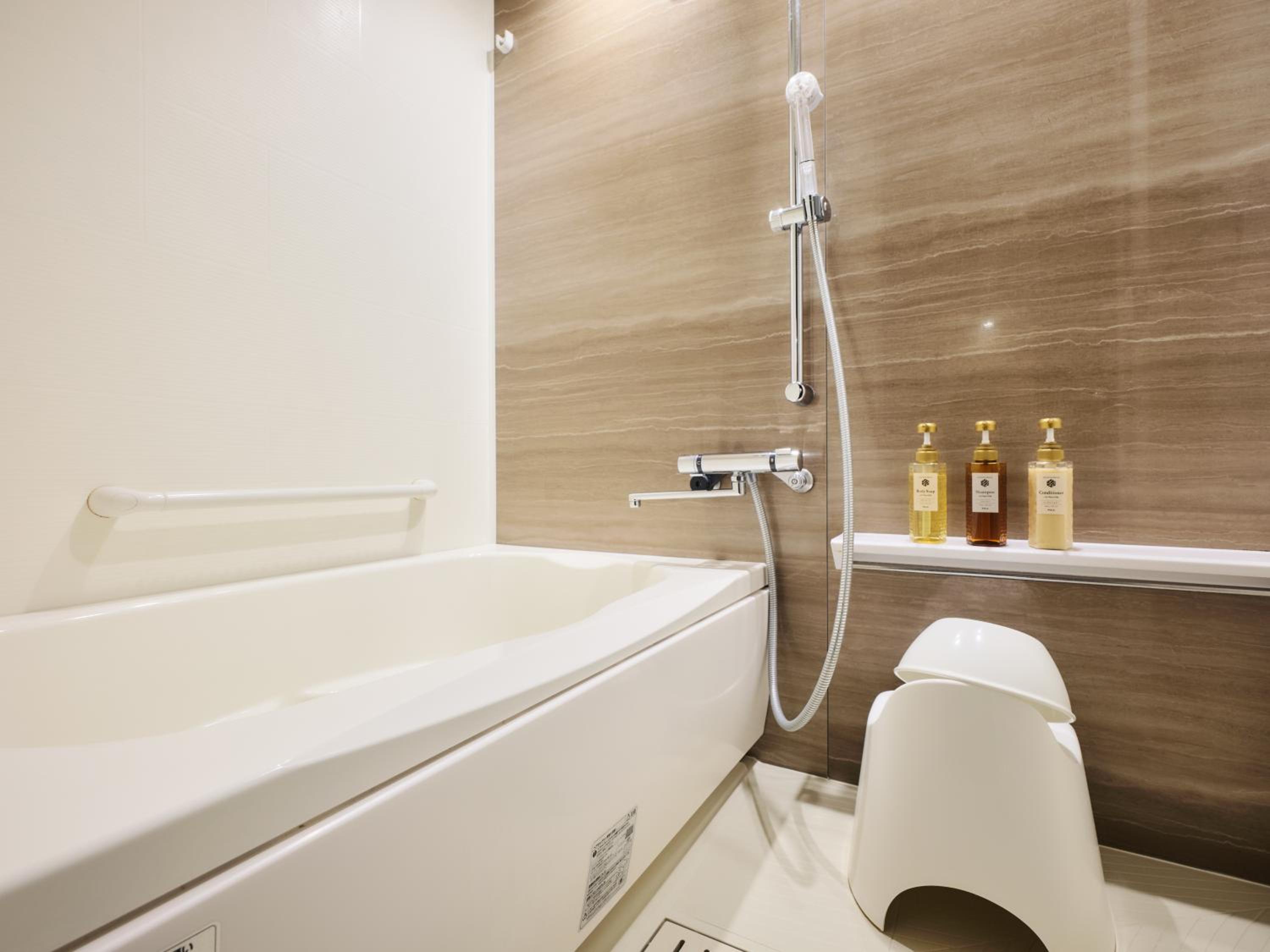 MONday Apart Premium UENO OKACHIMACHI bathroom photo