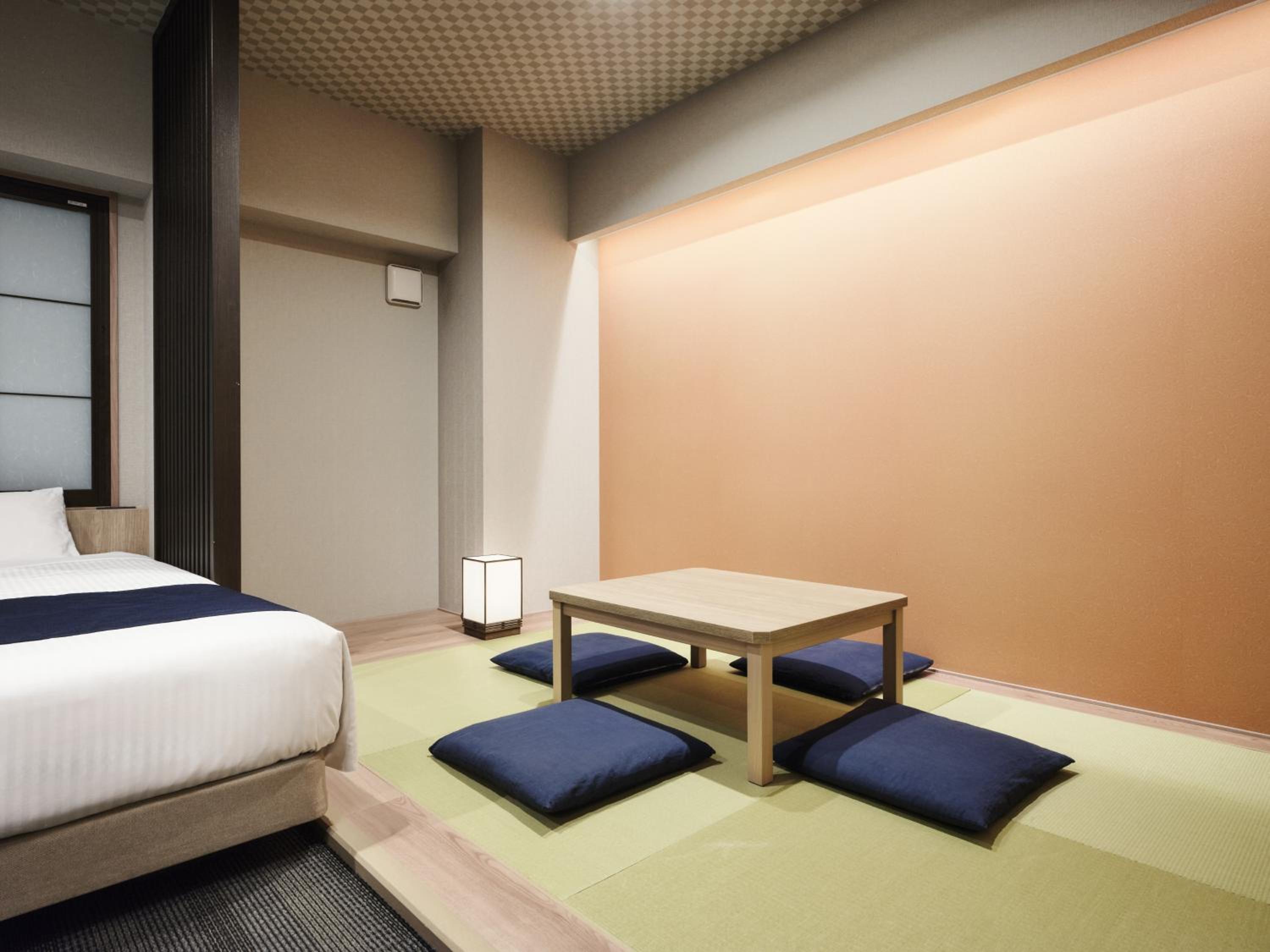Deluxe Japanese Room with Washing Machine photo 3