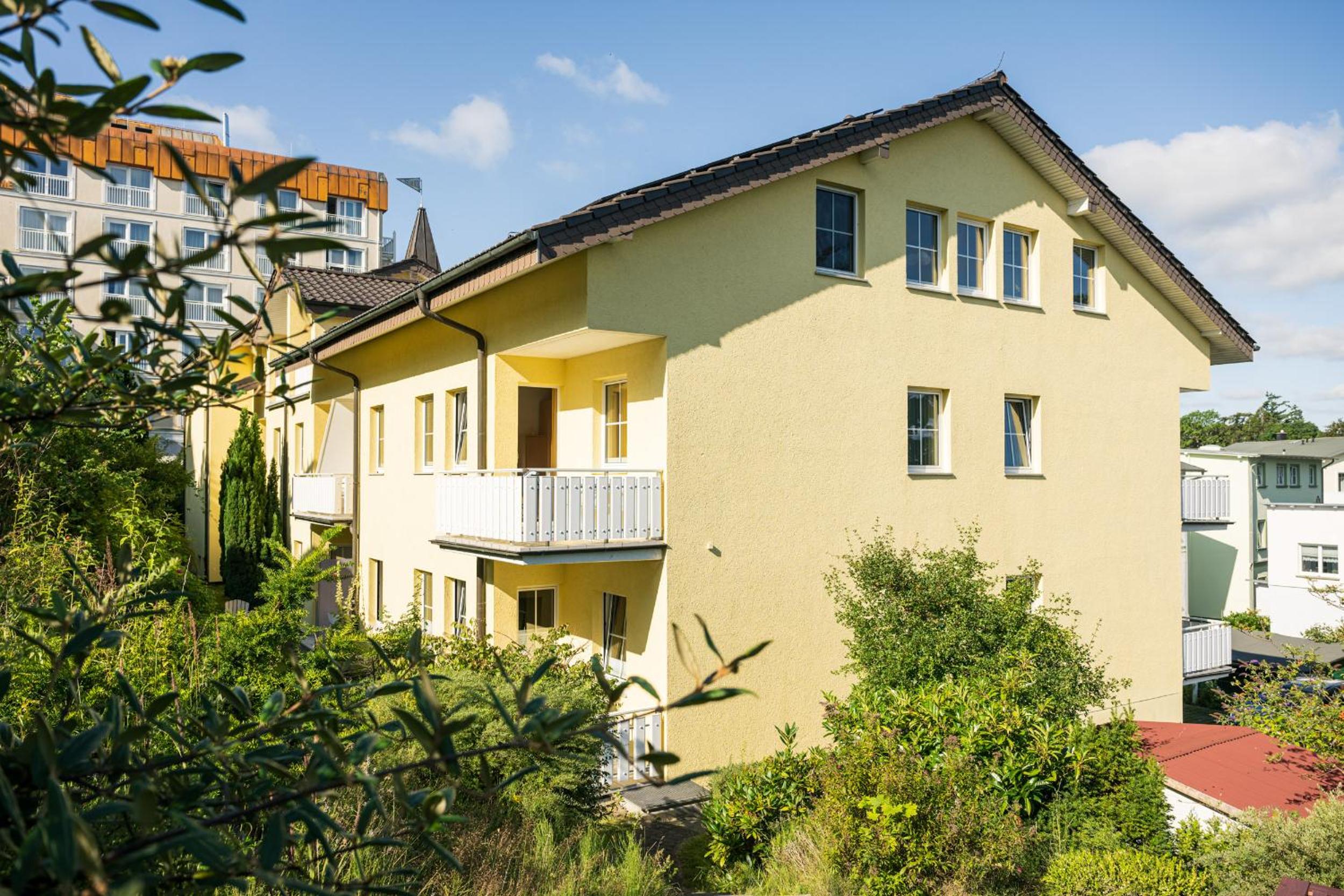 Studio Apartment with Sea View photo 3