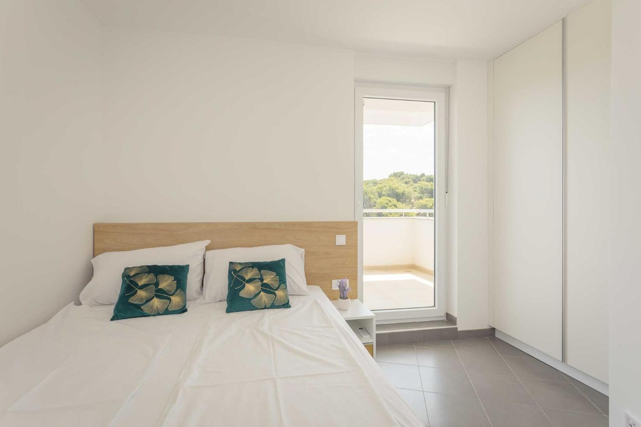 Two-Bedroom Apartment with Garden View photo 1