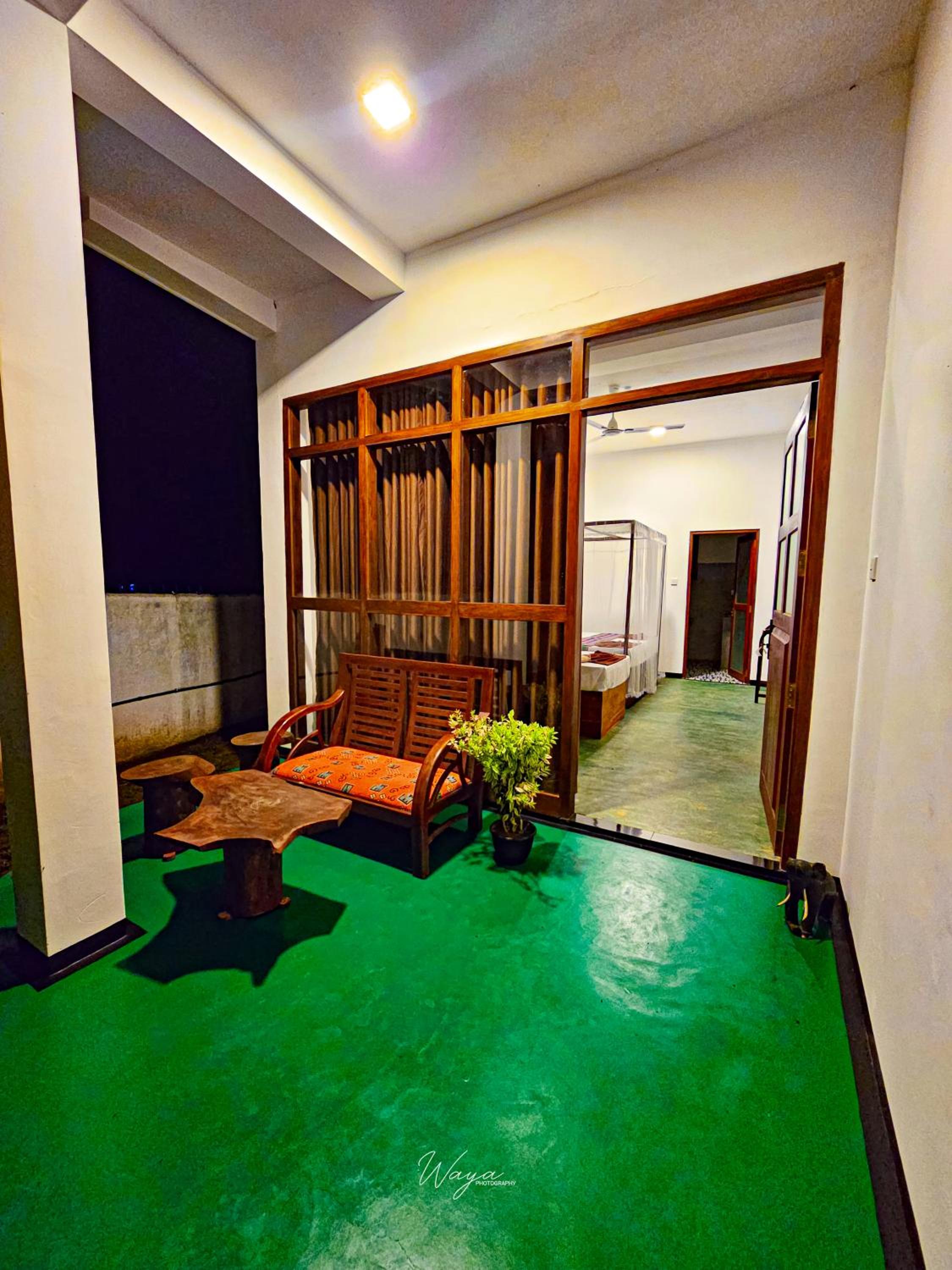 Family Room with Garden View photo 3