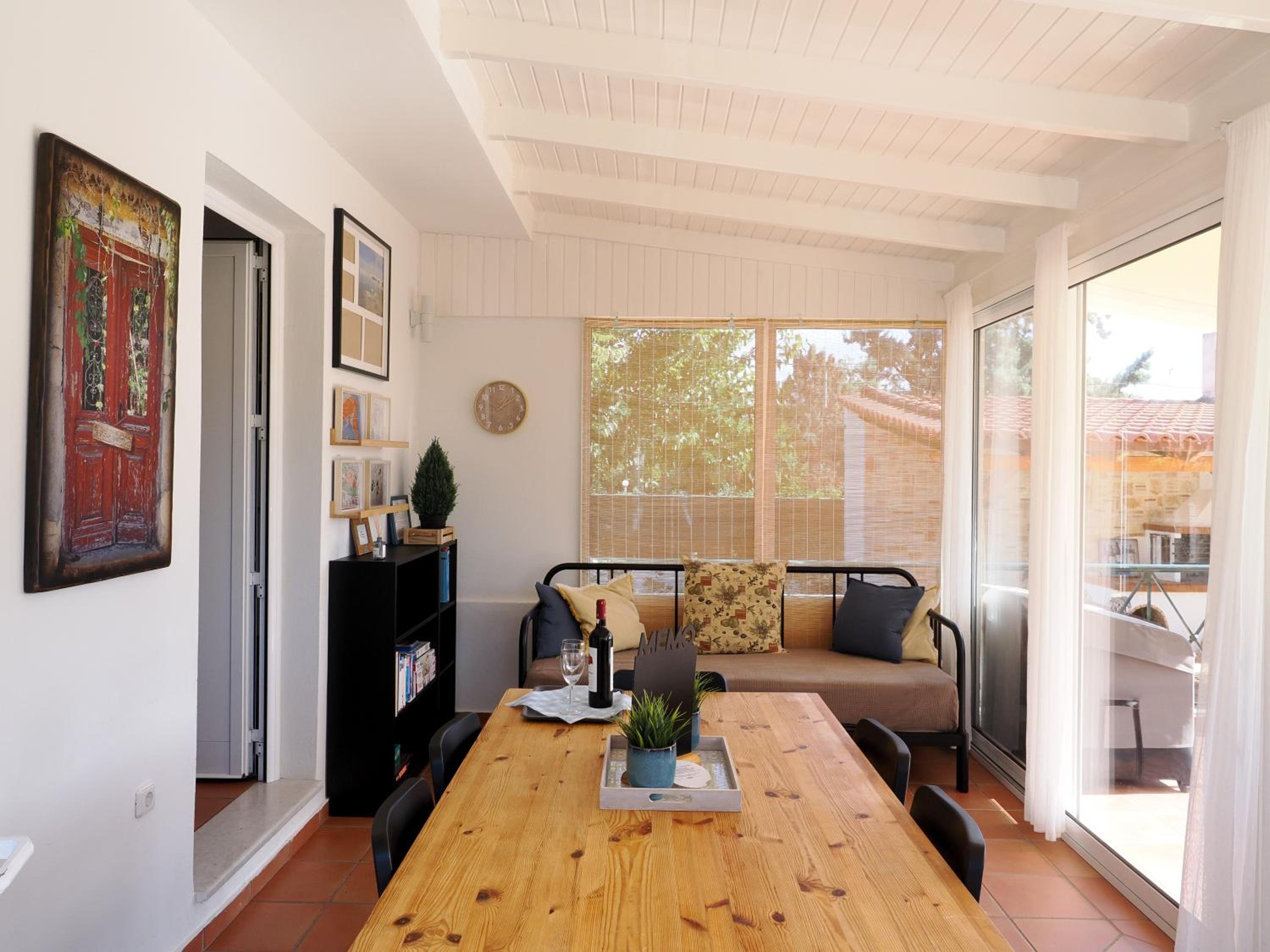One-Bedroom House photo 2