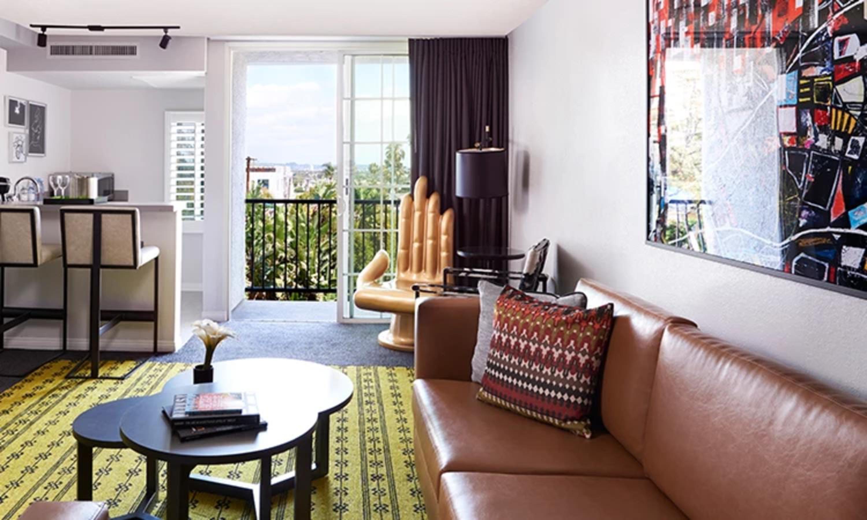 Premier King Suite with Balcony - Photo 2