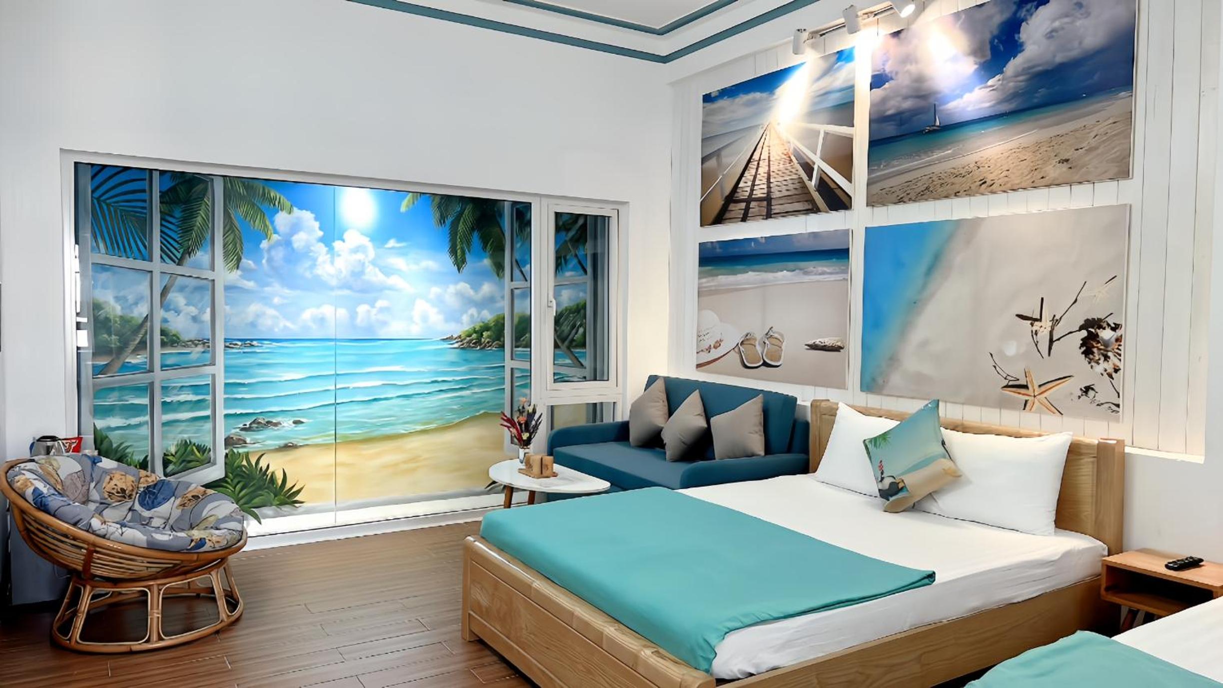 Deluxe Family Room photo 2