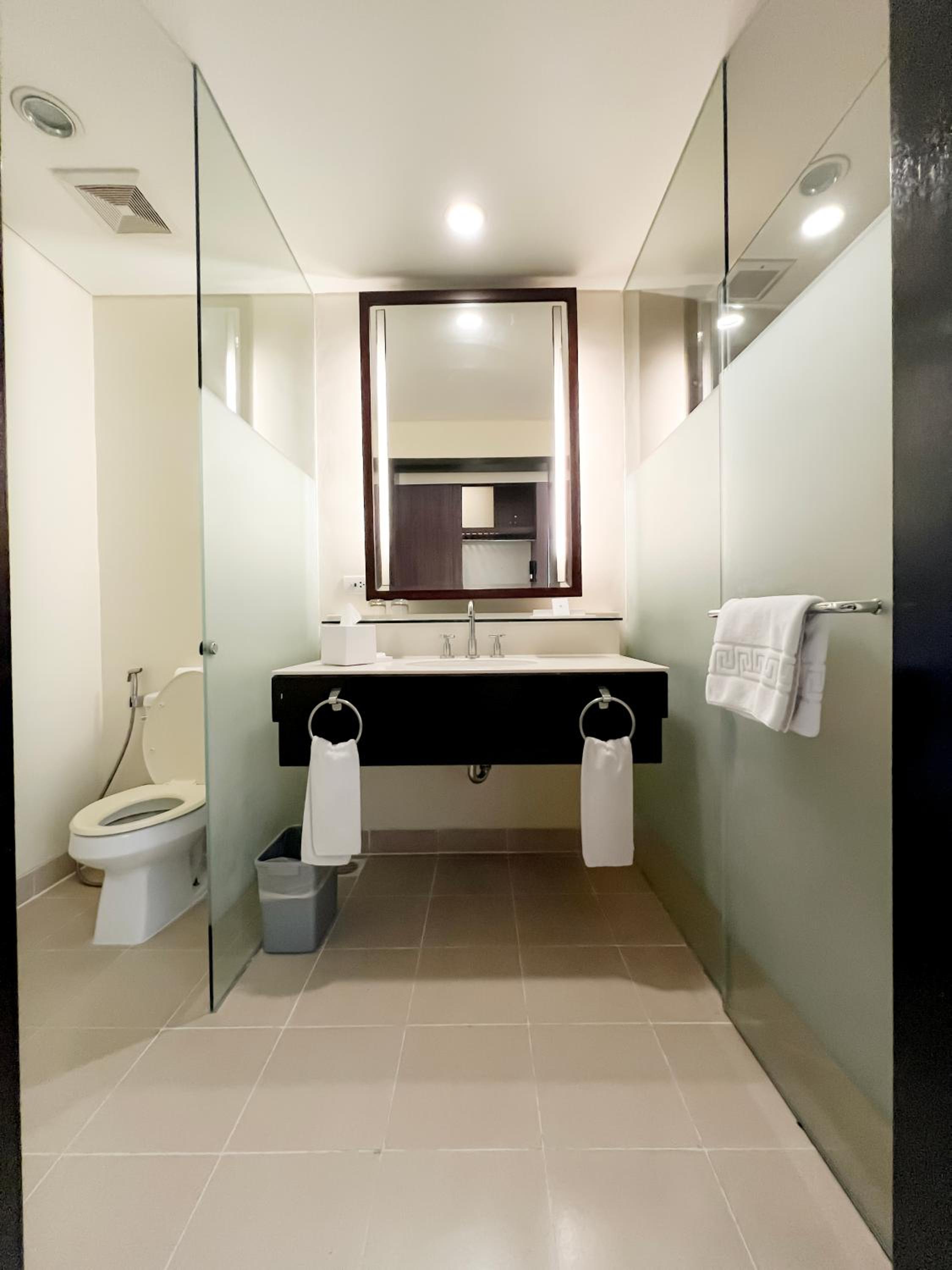 Deluxe Twin Room - Photo 2