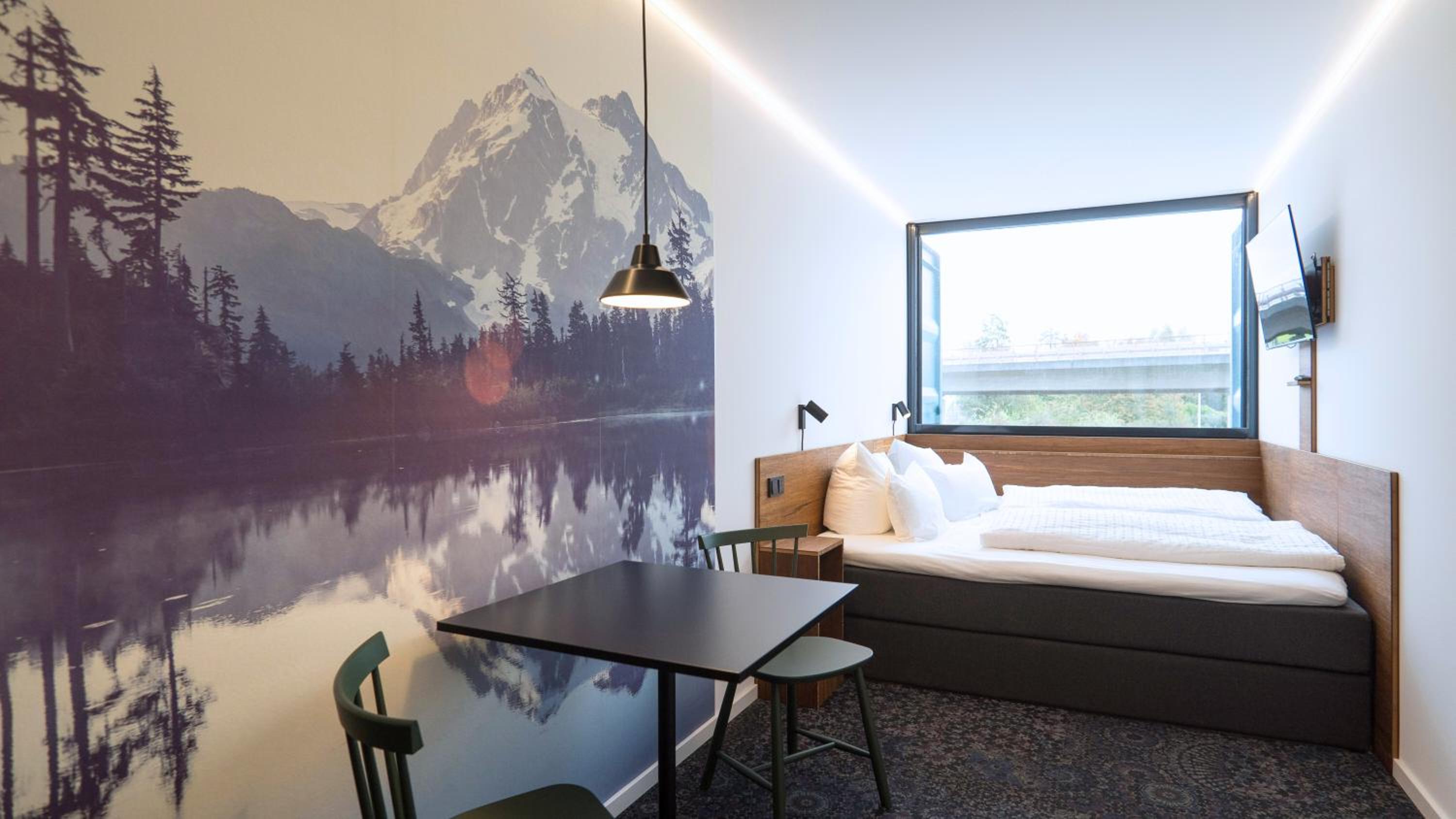Standard King Room