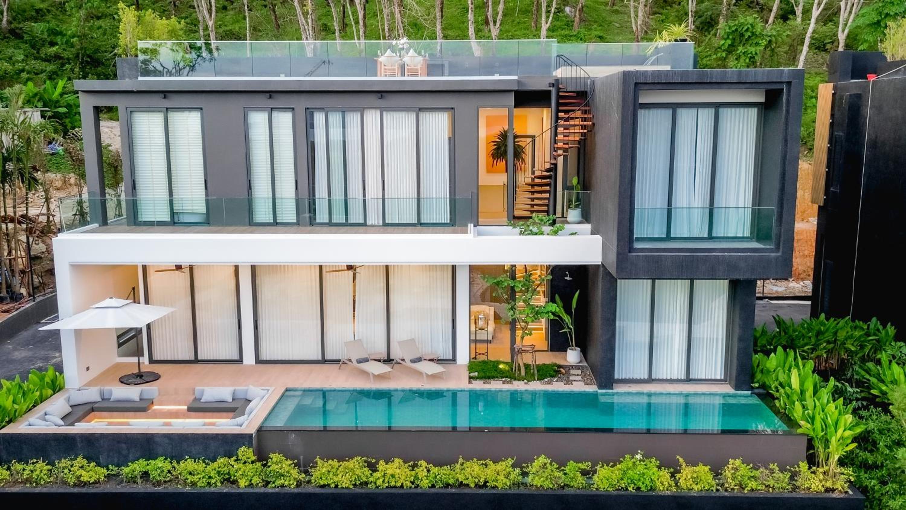 Luxury Service Villa 3-Bedroom with Private Pool photo 2
