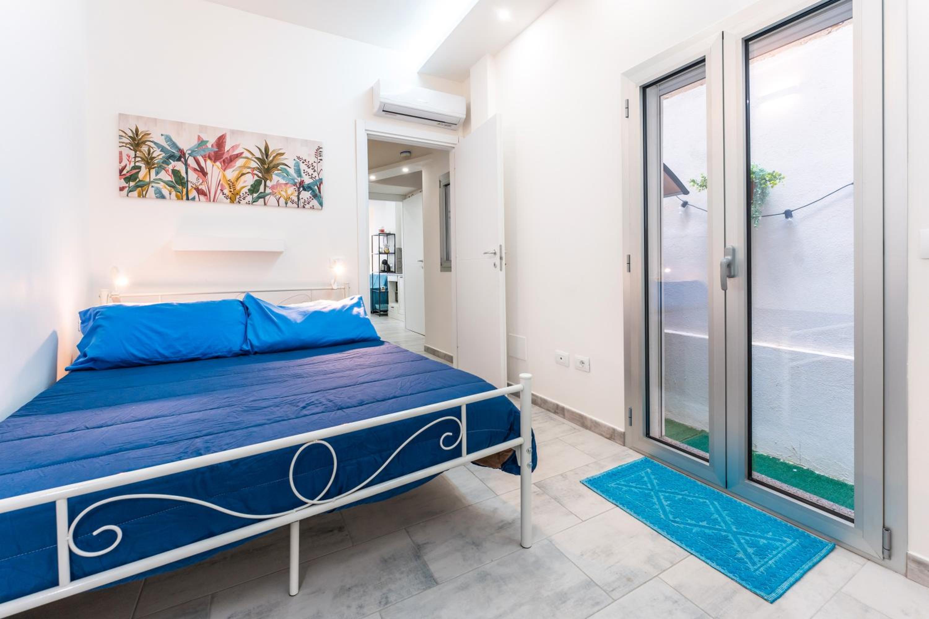 Superior One-Bedroom Apartment With Balcony