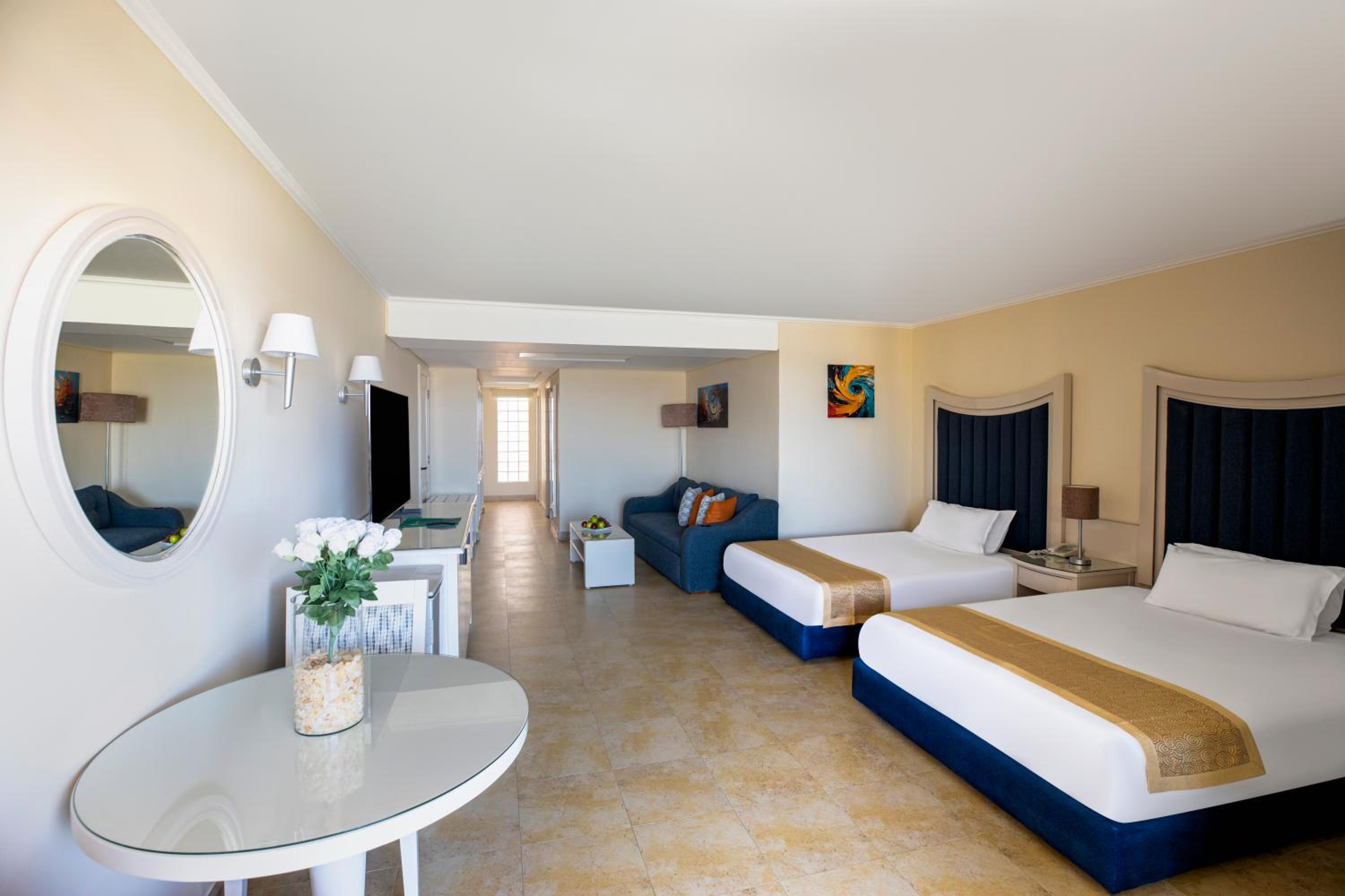 Double or Twin Room with City View