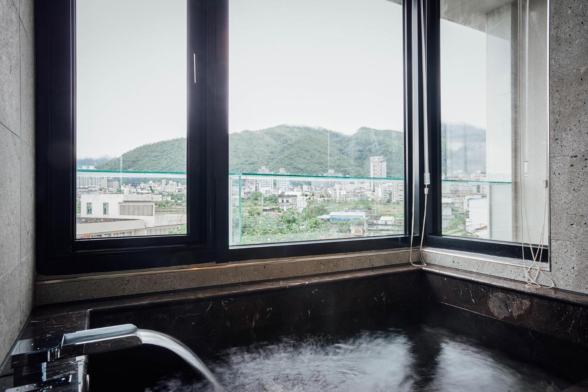 Twin Room with Garden View photo 3