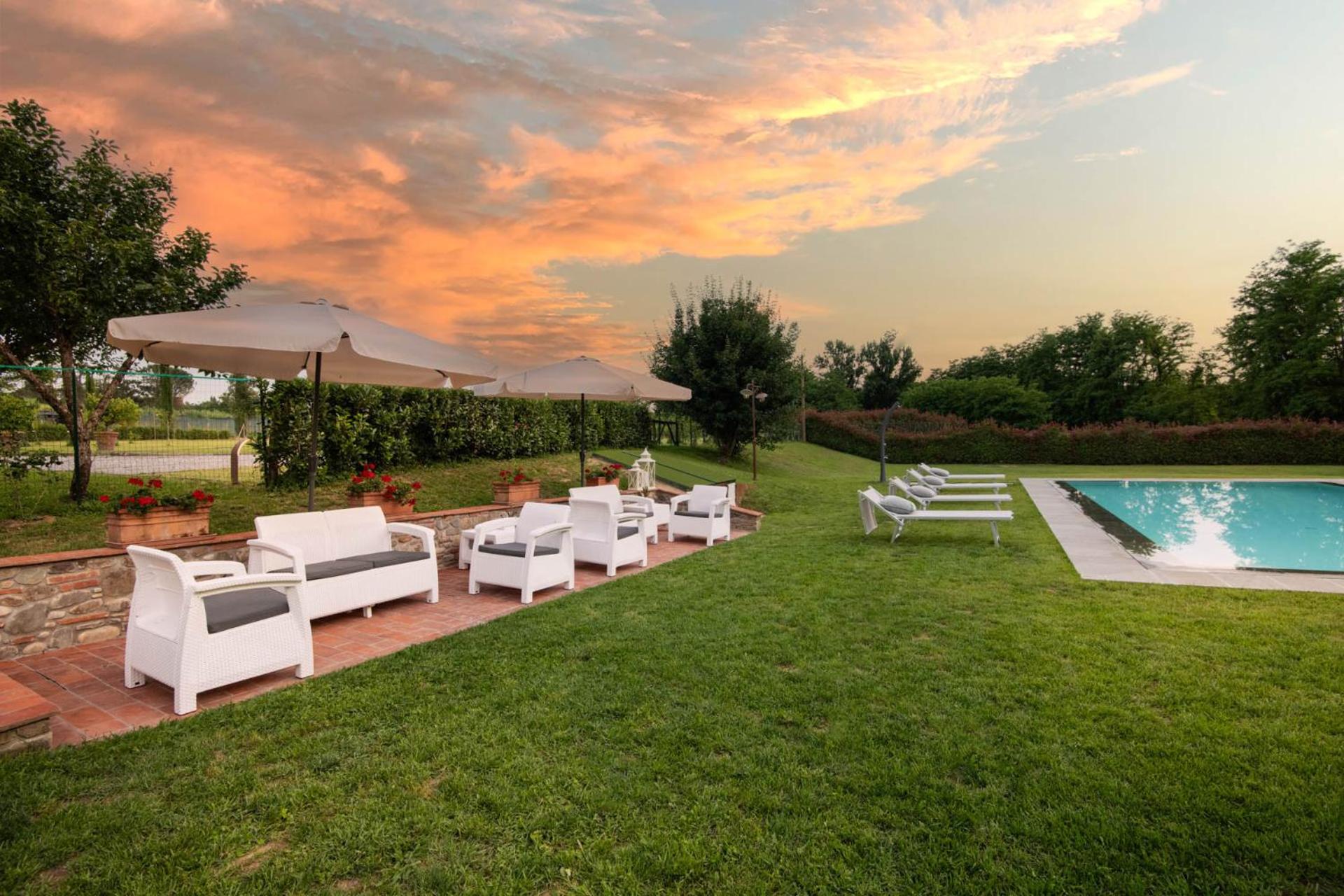 Villa with Private Pool photo 3