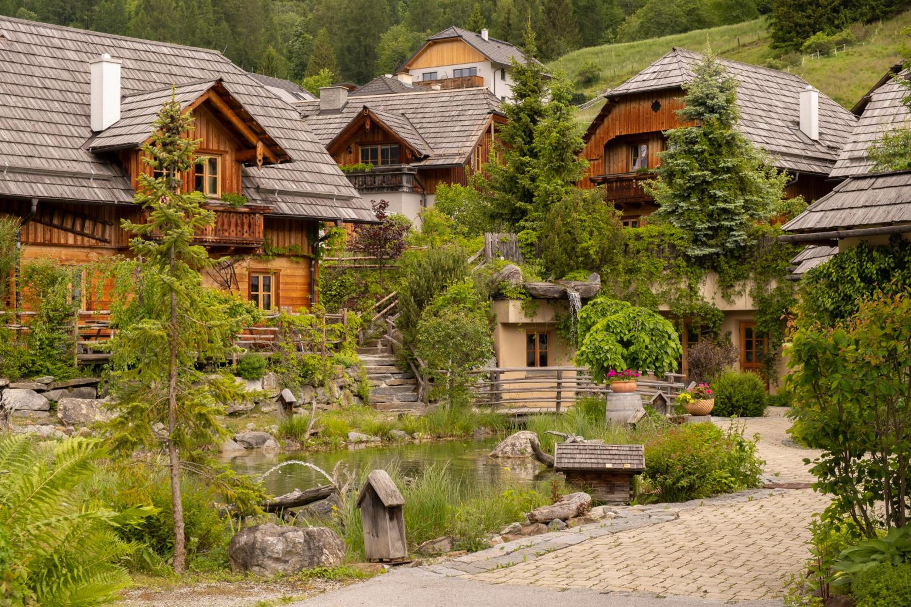 Three-Bedroom Chalet photo 3