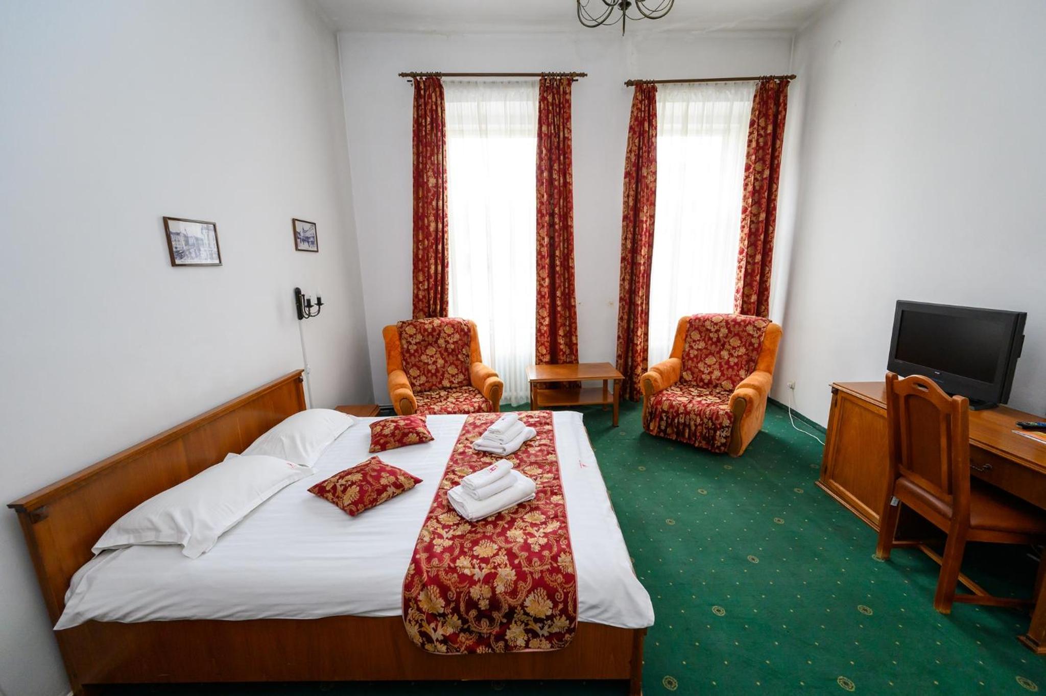 Suite - Photo 6