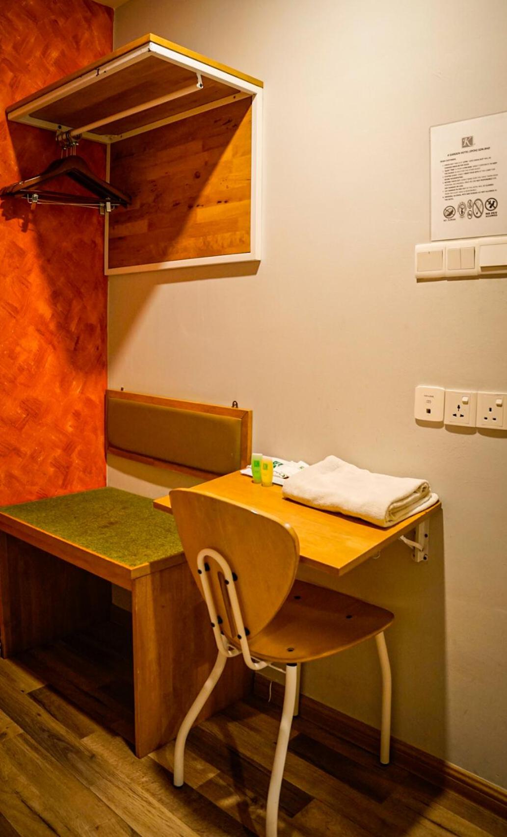 Single Room photo 3