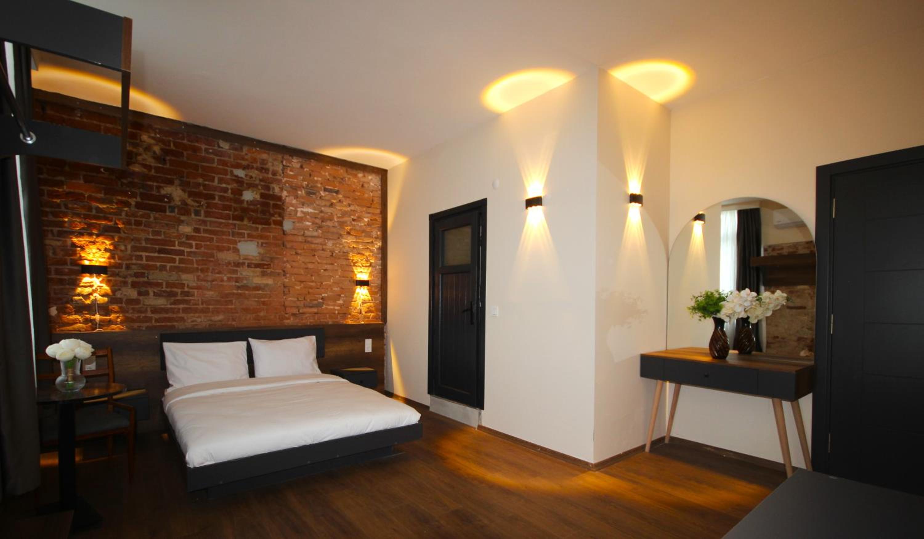 Deluxe Double Room With Balcony photo 1