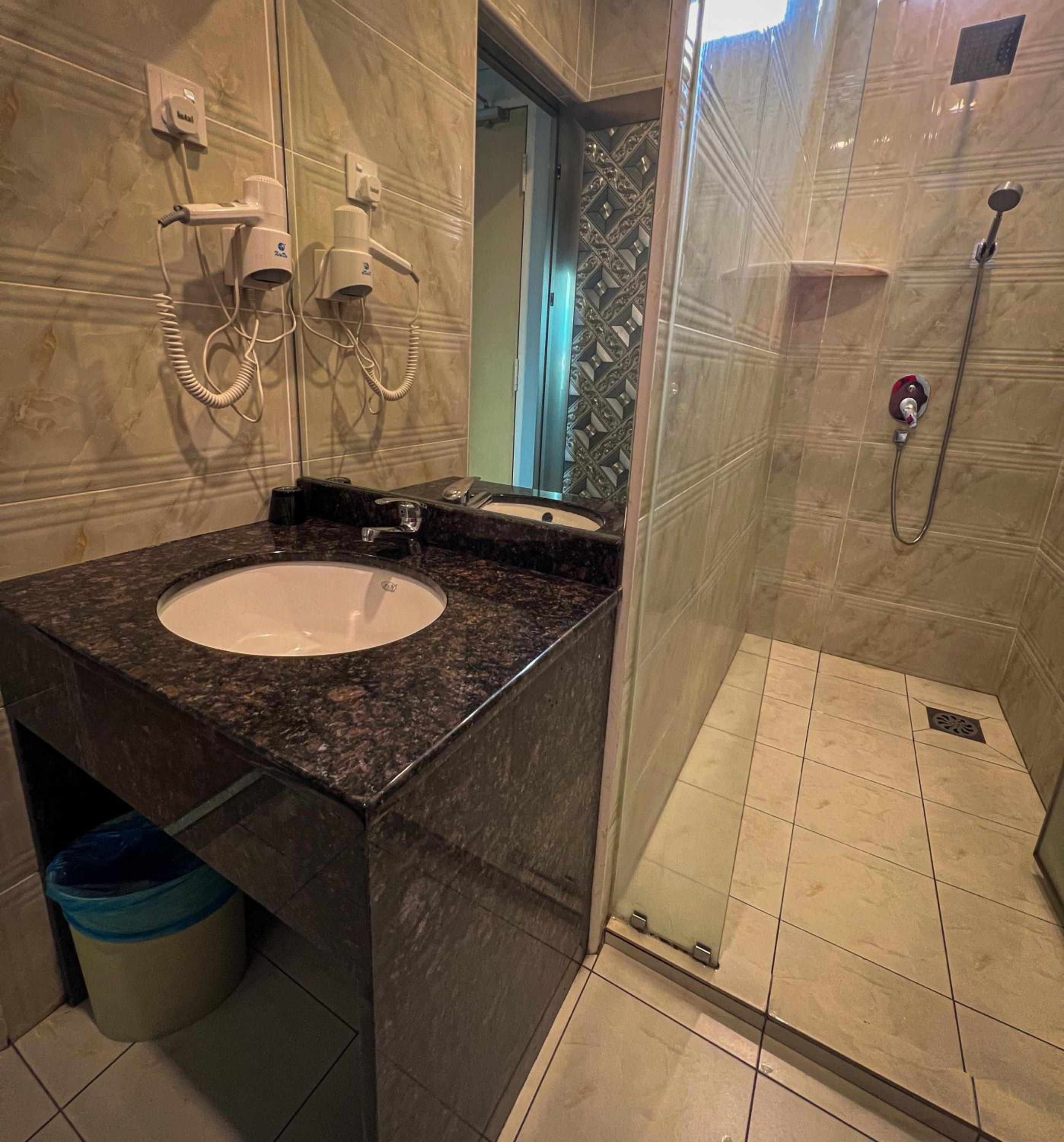 Standard Room - Photo 5