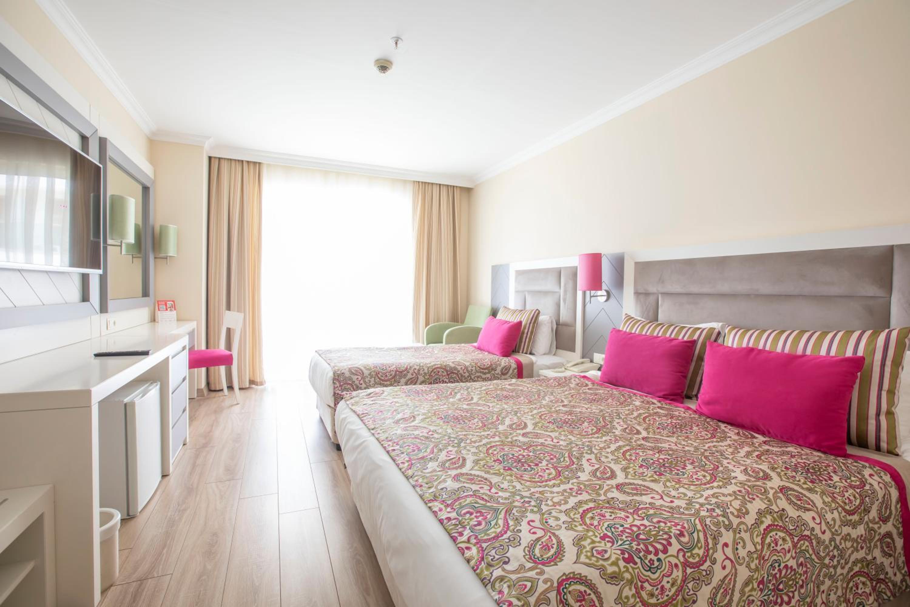 Triple Land View Room