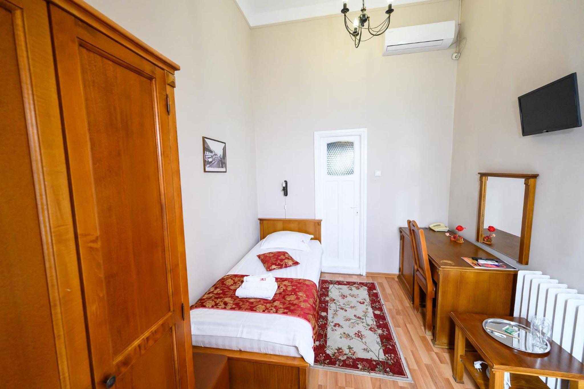 Budget Single Room photo 1