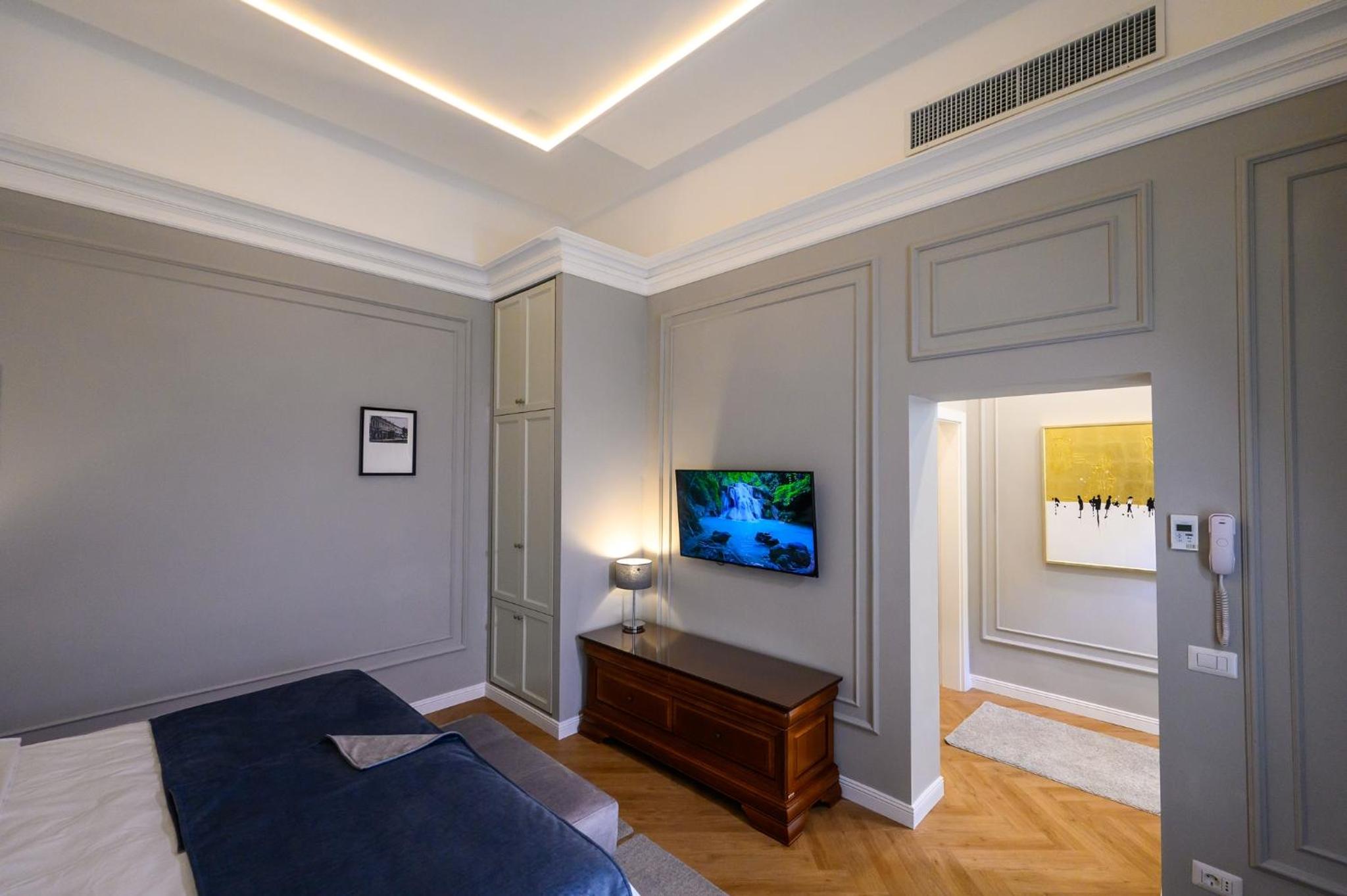 Deluxe Double or Twin Room - Photo 5