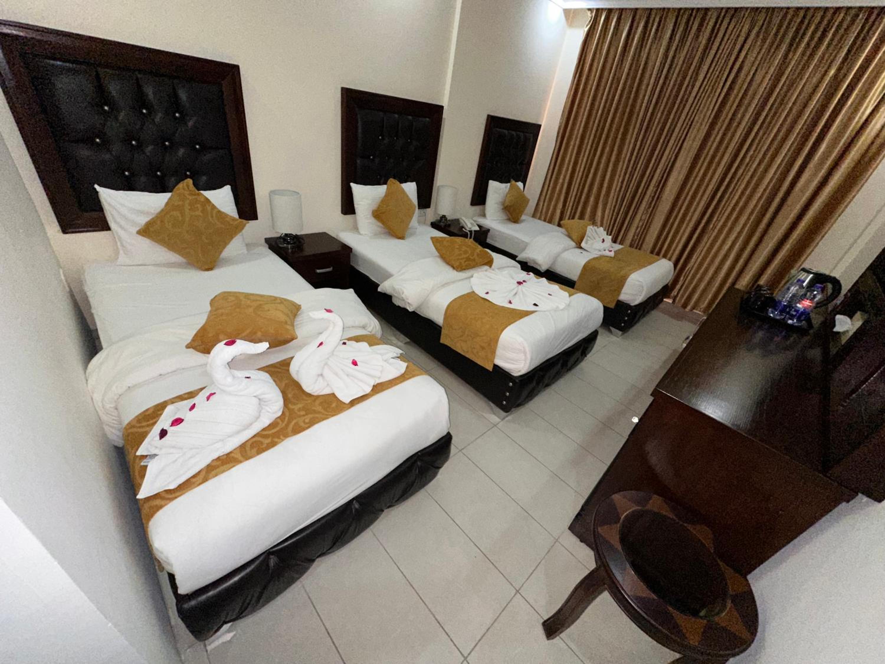 Triple Room - Photo 2