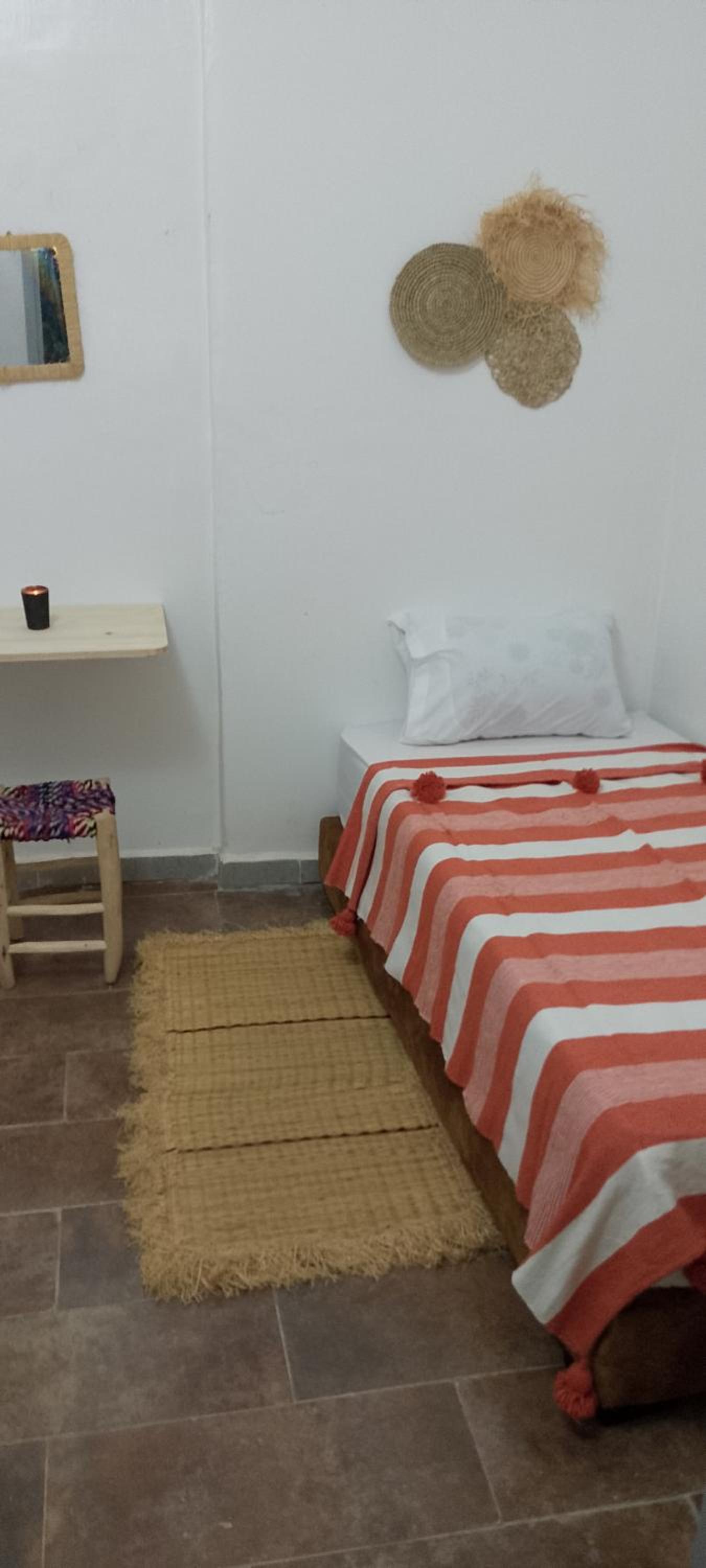 Single Room photo 2