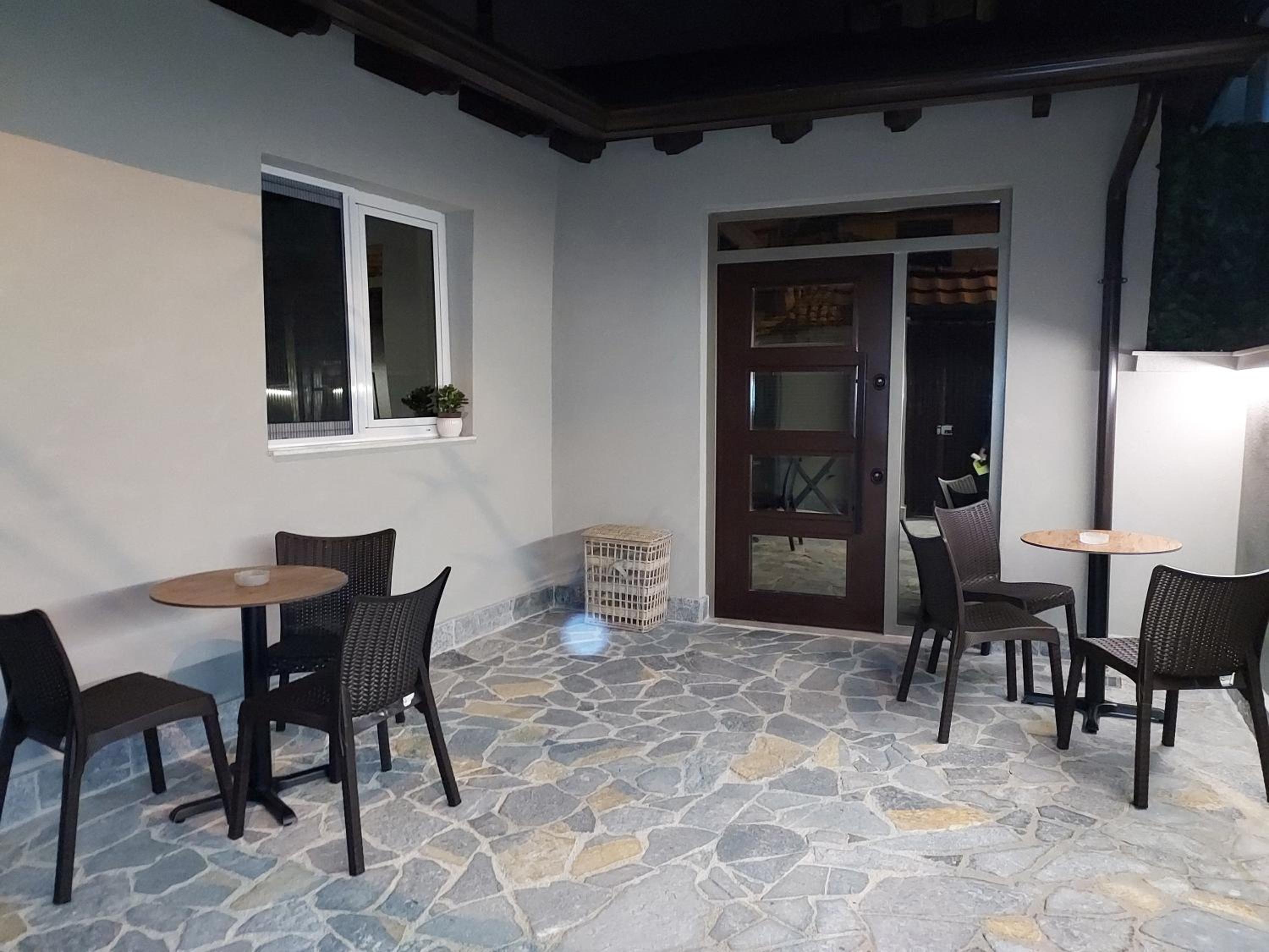 Apartment - Ground Floor photo 1