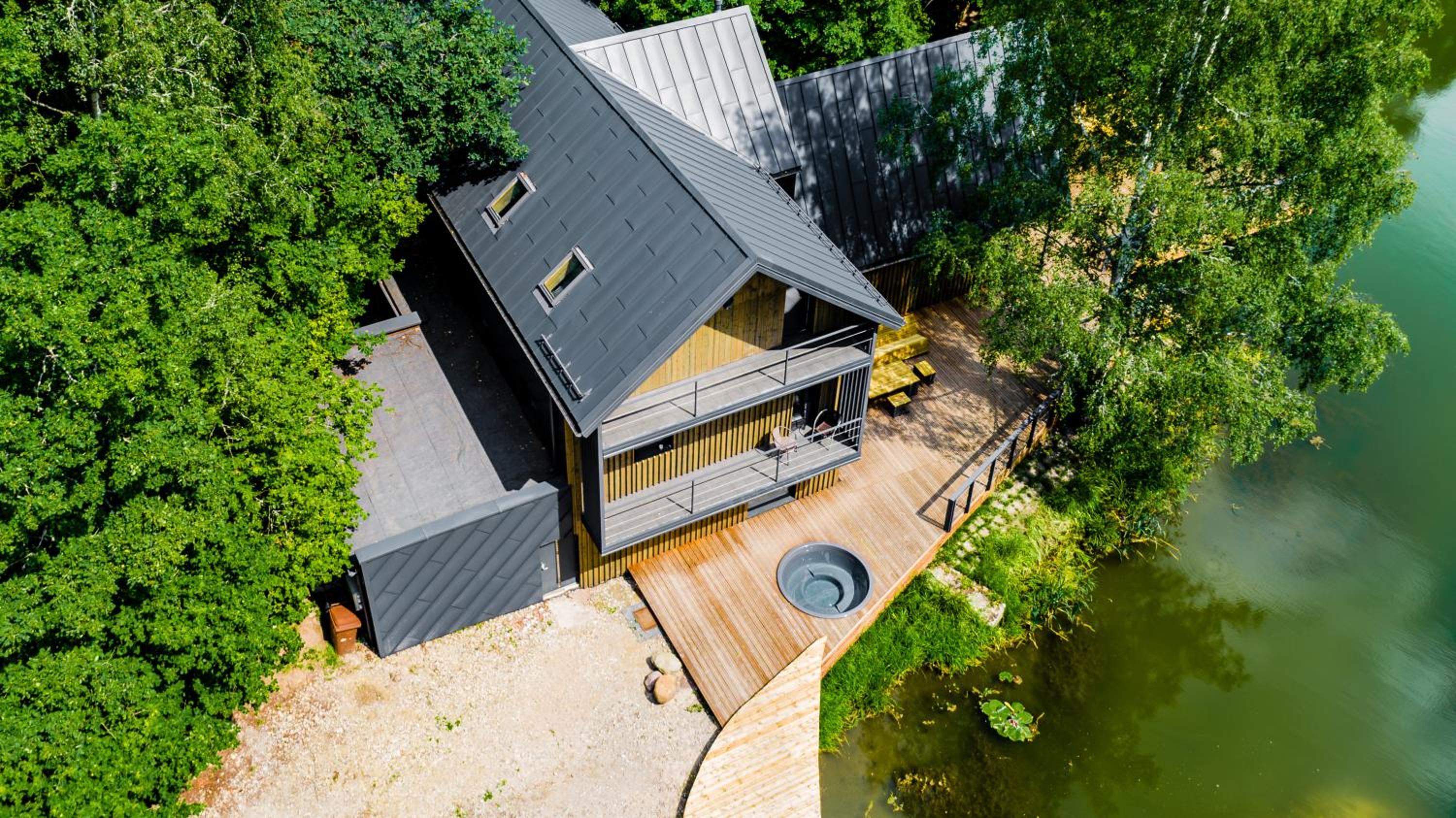 Villa photo 3