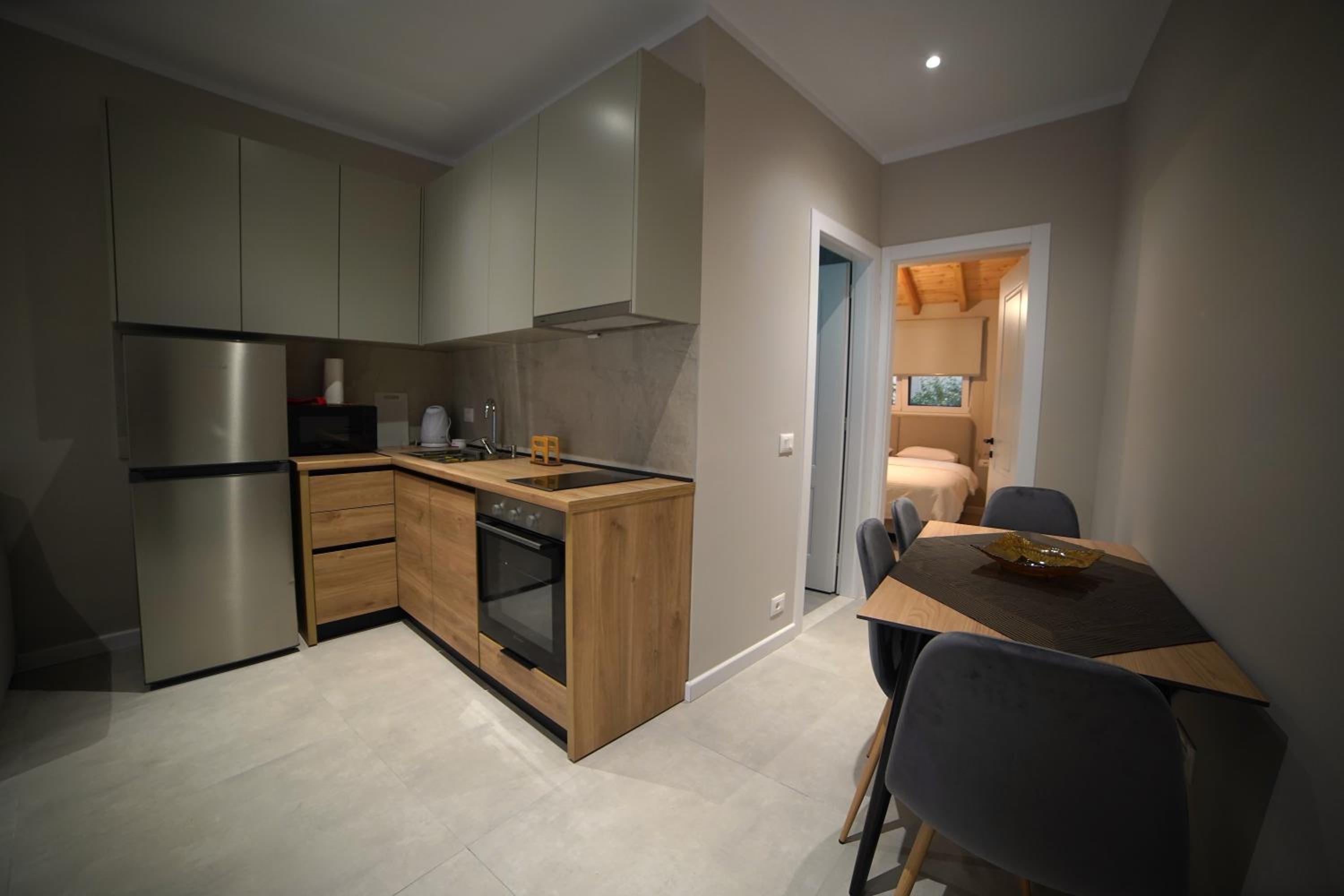 Apartment - Ground Floor photo 3